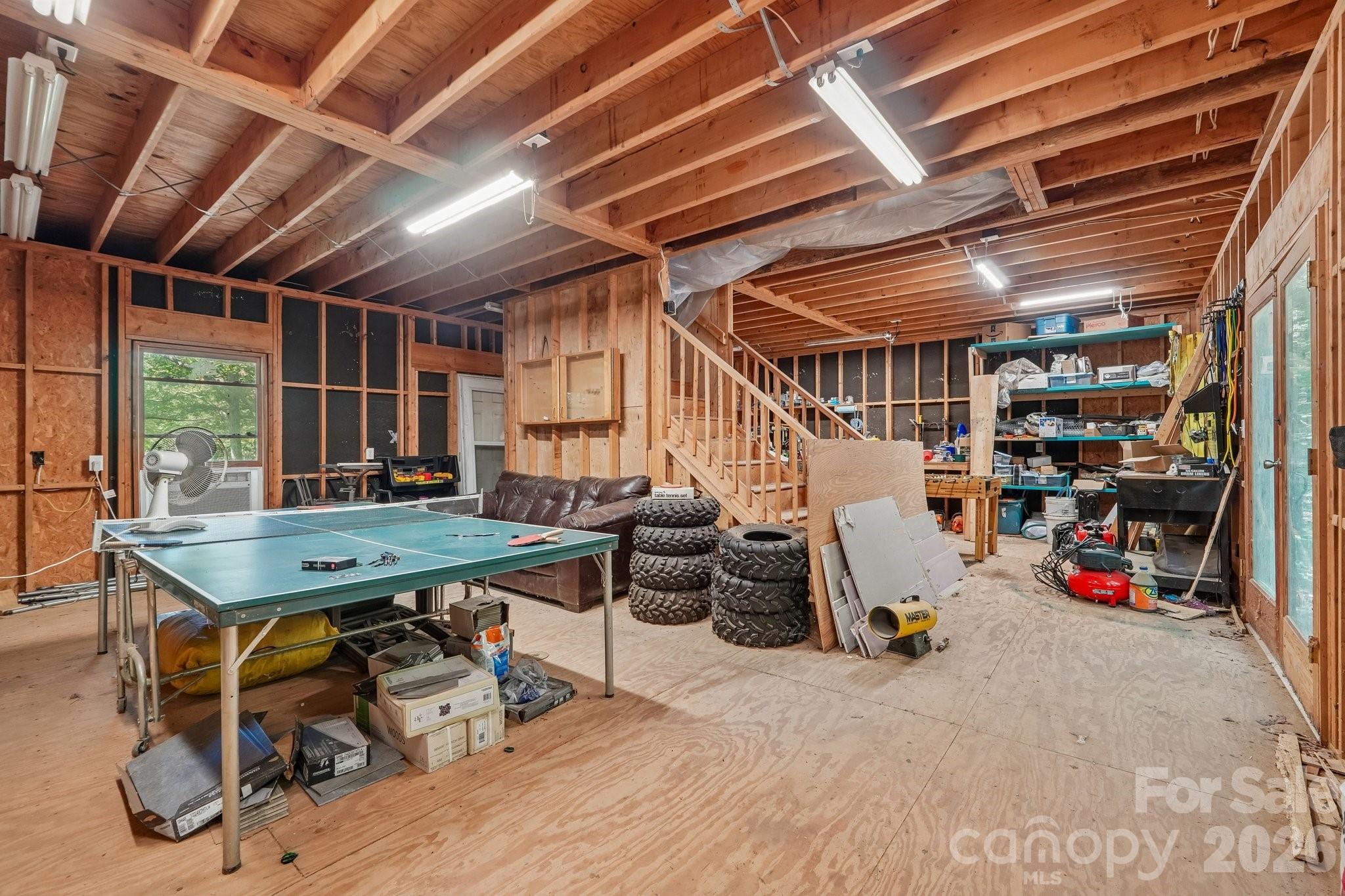 Workshop/rec room - 2701 Cedar Trail Lane, Wingate