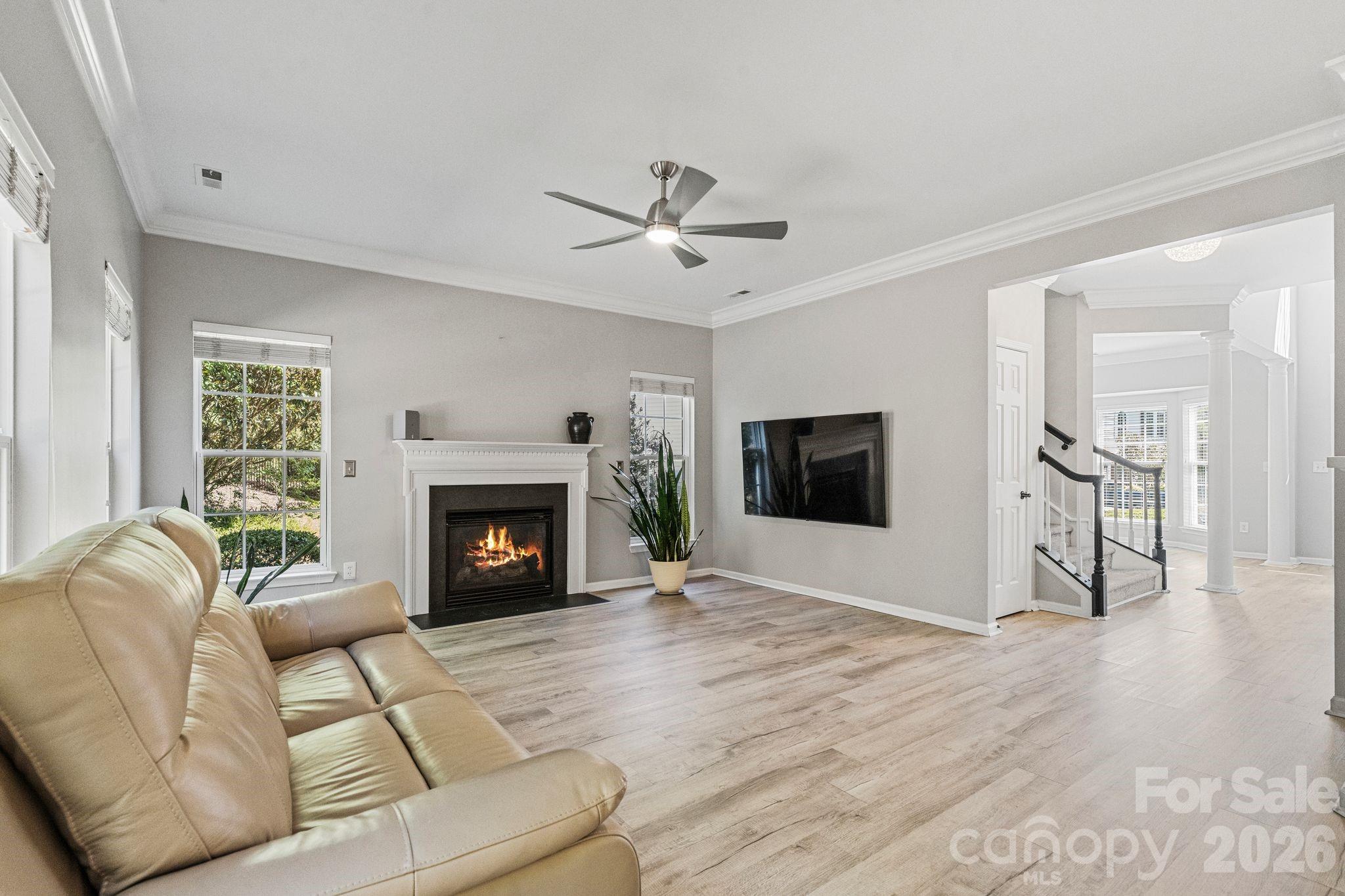 Single Family Residence at 7702 Antique Circle, Waxhaw, photo 24 of 32