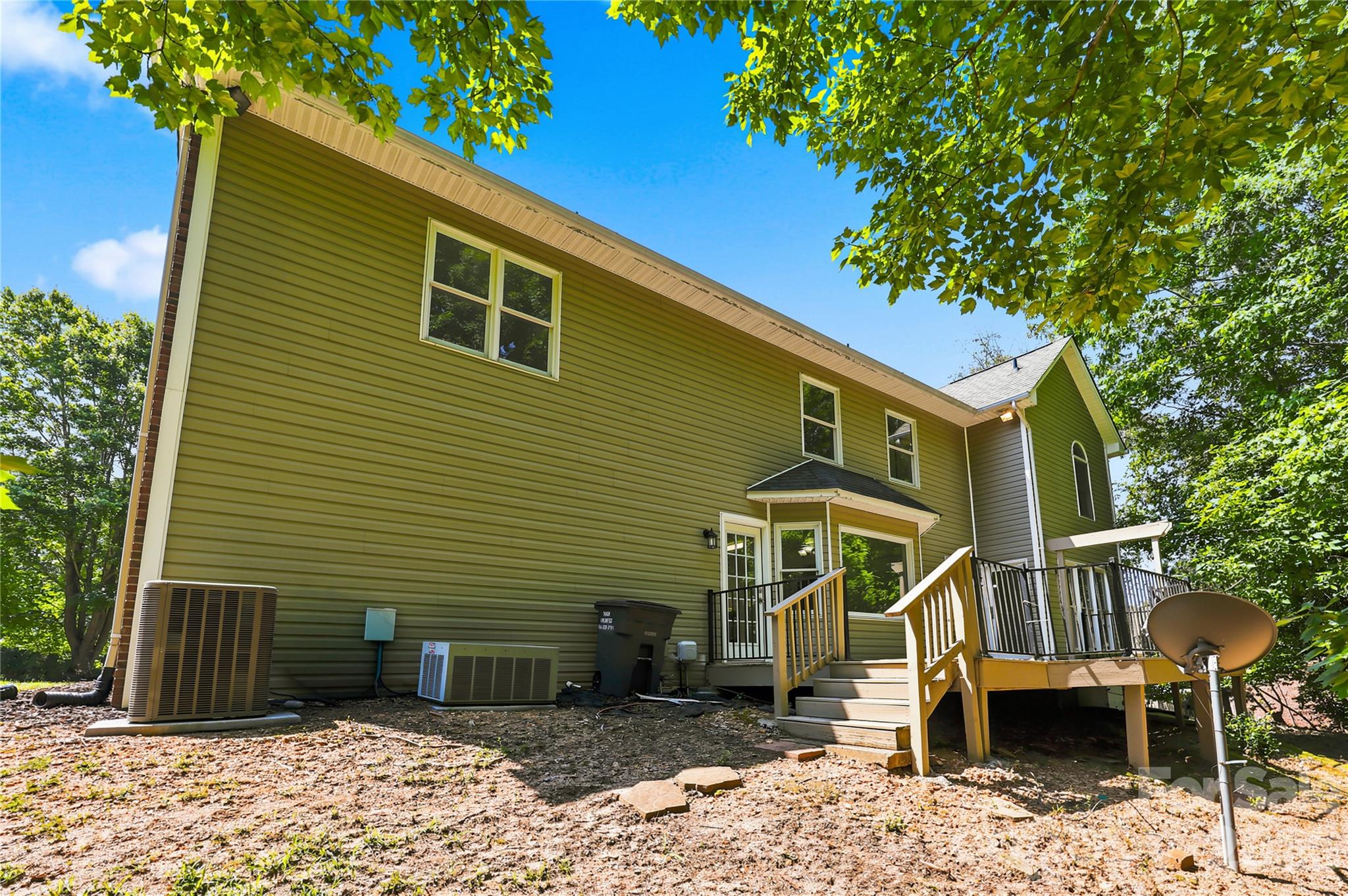 Single Family Residence at 122 W Tattersall Drive, Statesville, photo 29 of 41