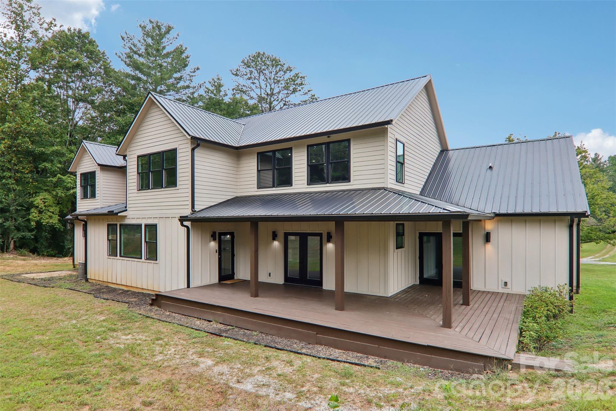 Single Family Residence at 157 Allen Drive, Fletcher, photo 5 of 31