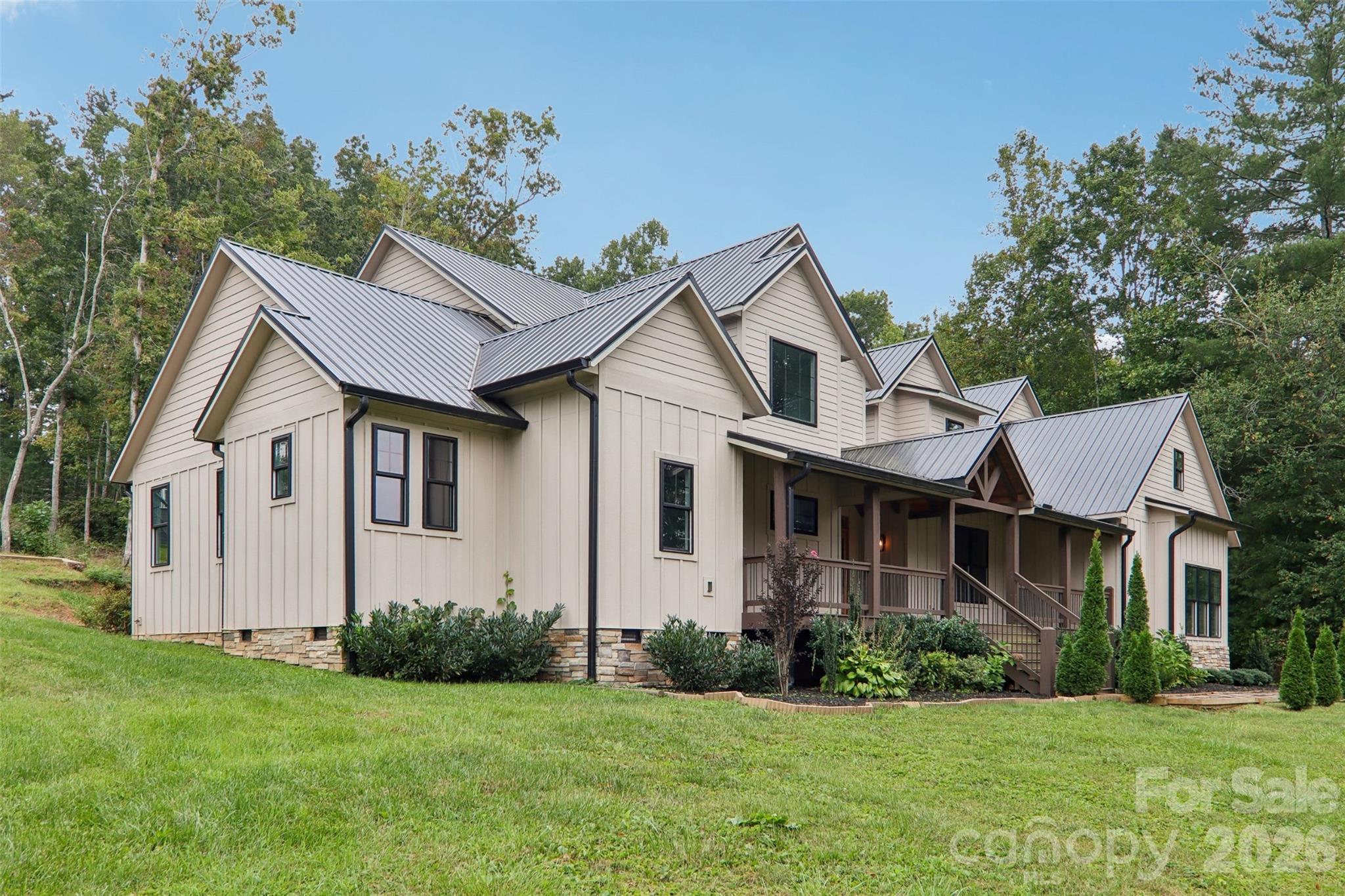 Single Family Residence at 157 Allen Drive, Fletcher, photo 6 of 31