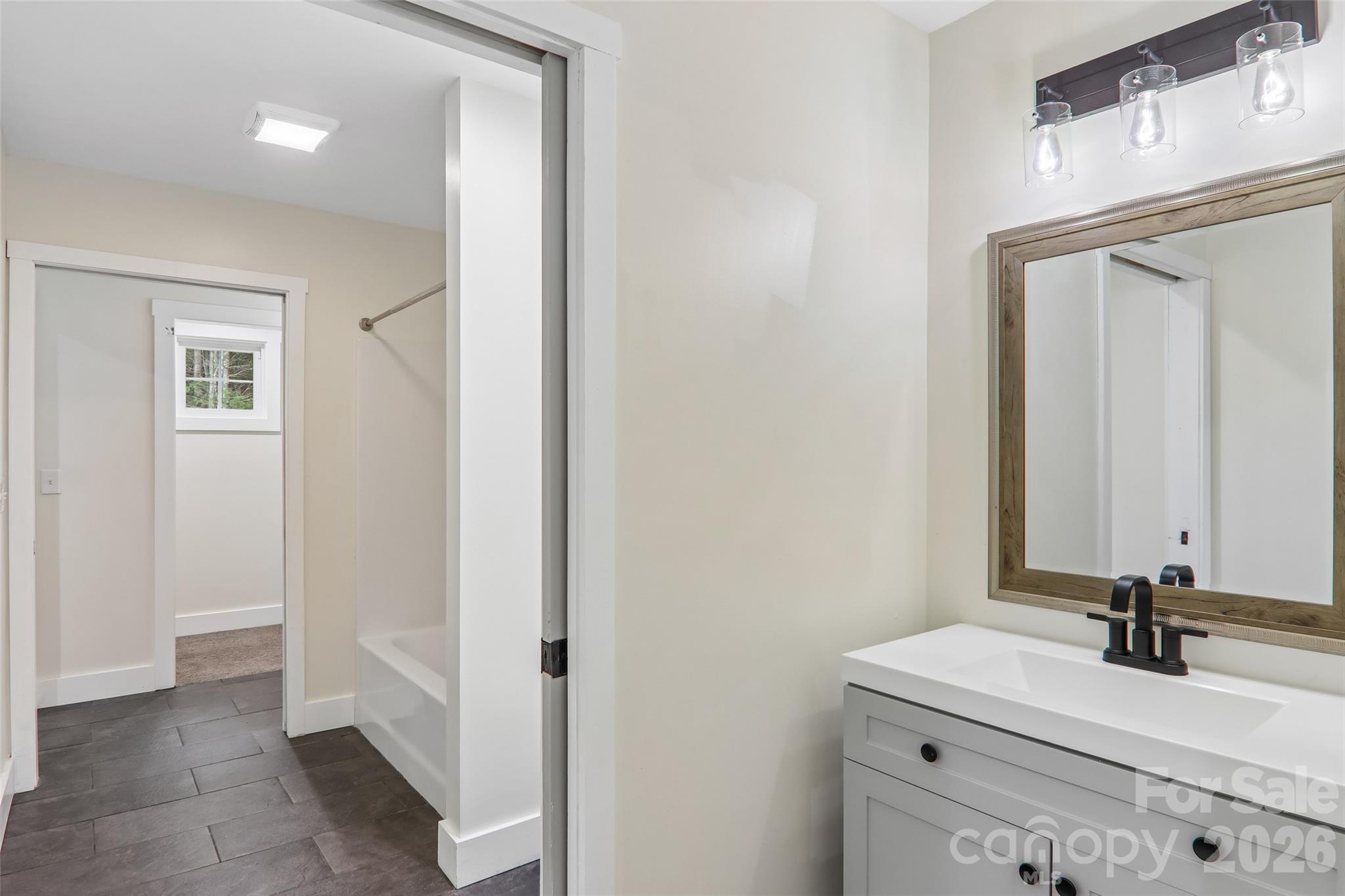 Single Family Residence at 157 Allen Drive, Fletcher, photo 24 of 31