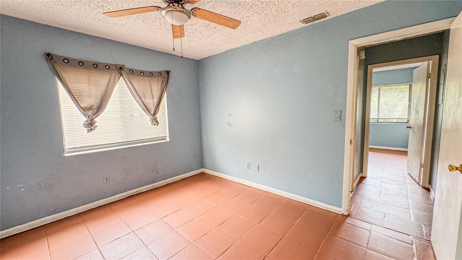Condominium at 4370 S LAKE ORLANDO PKWY #2-8, ORLANDO, photo 13 of 17