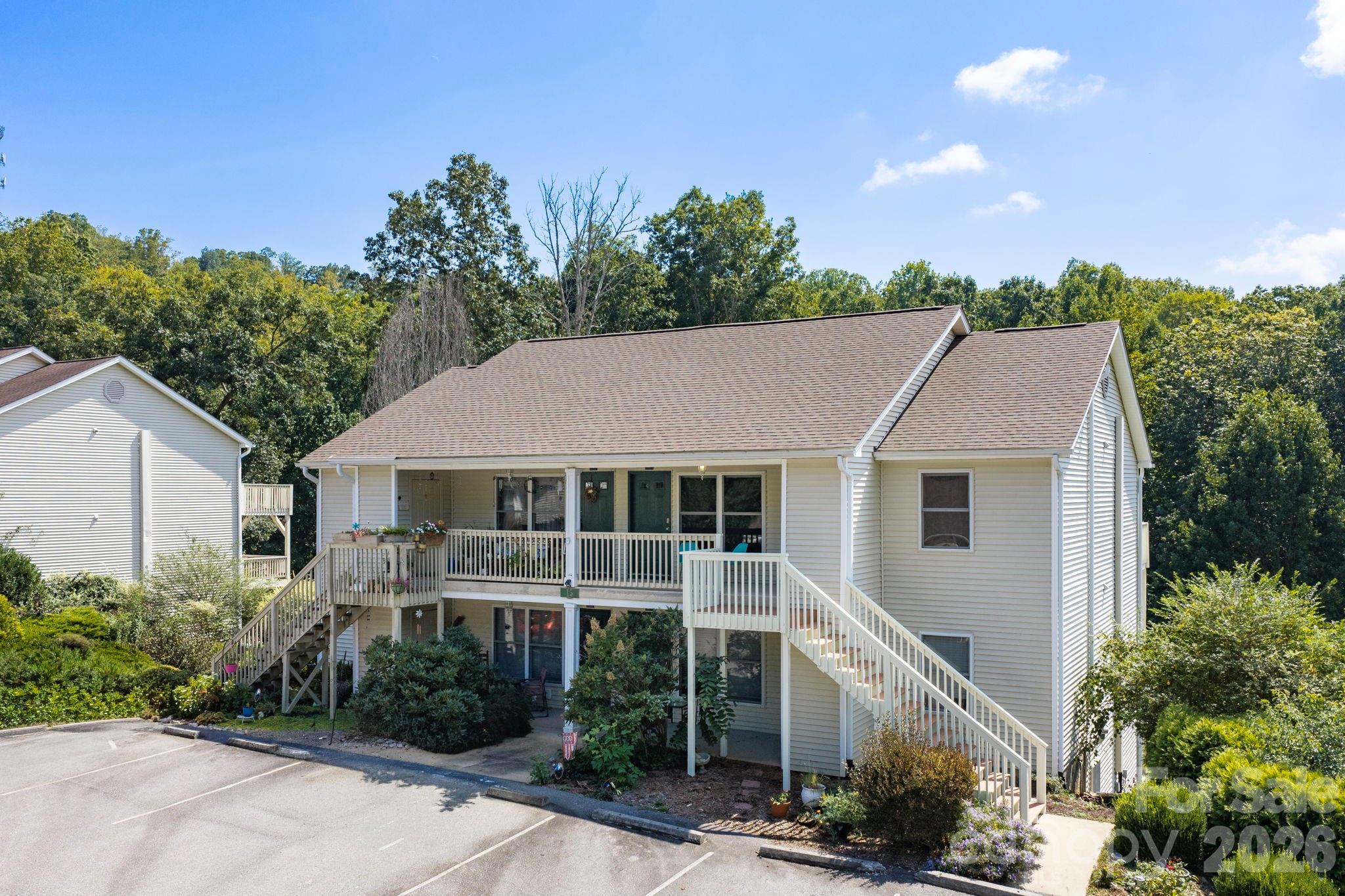 Condominium at 15 Krista Circle, Candler, photo 31 of 34
