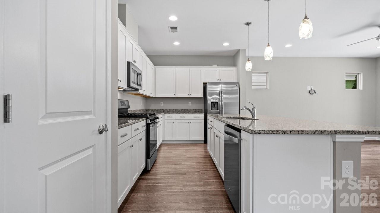 Single Family Residence at 4927 Looking Glass Trail, Denver, photo 17 of 48