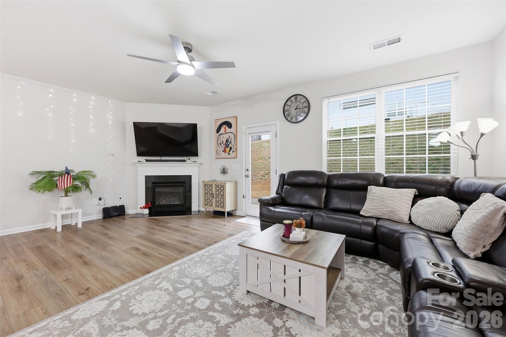 Townhouse at 6029 Chelsea Oaks Ridge, Fort Mill, photo 7 of 37