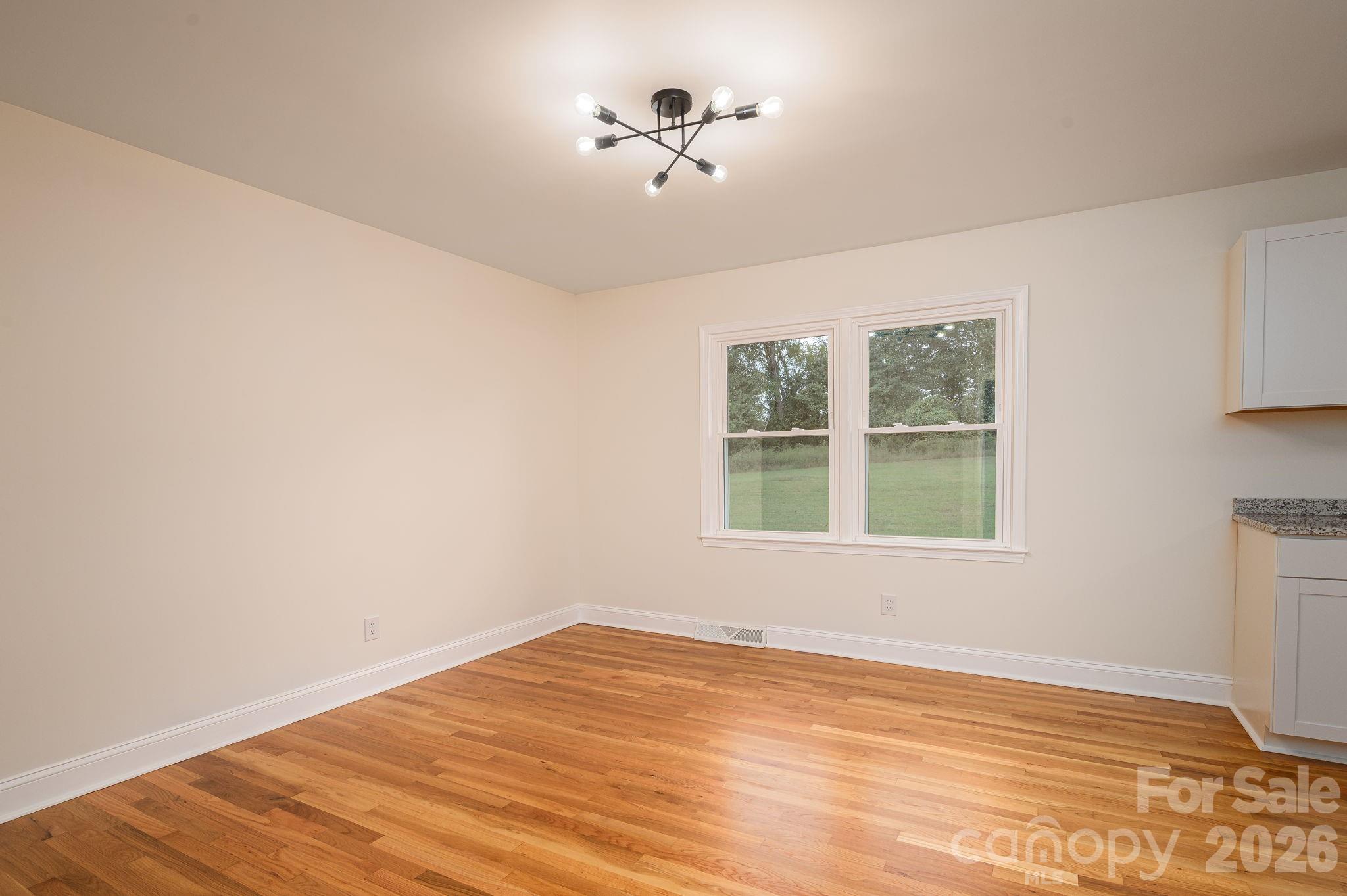 Single Family Residence at 1081 Redleaf Trail, Lincolnton, photo 9 of 38