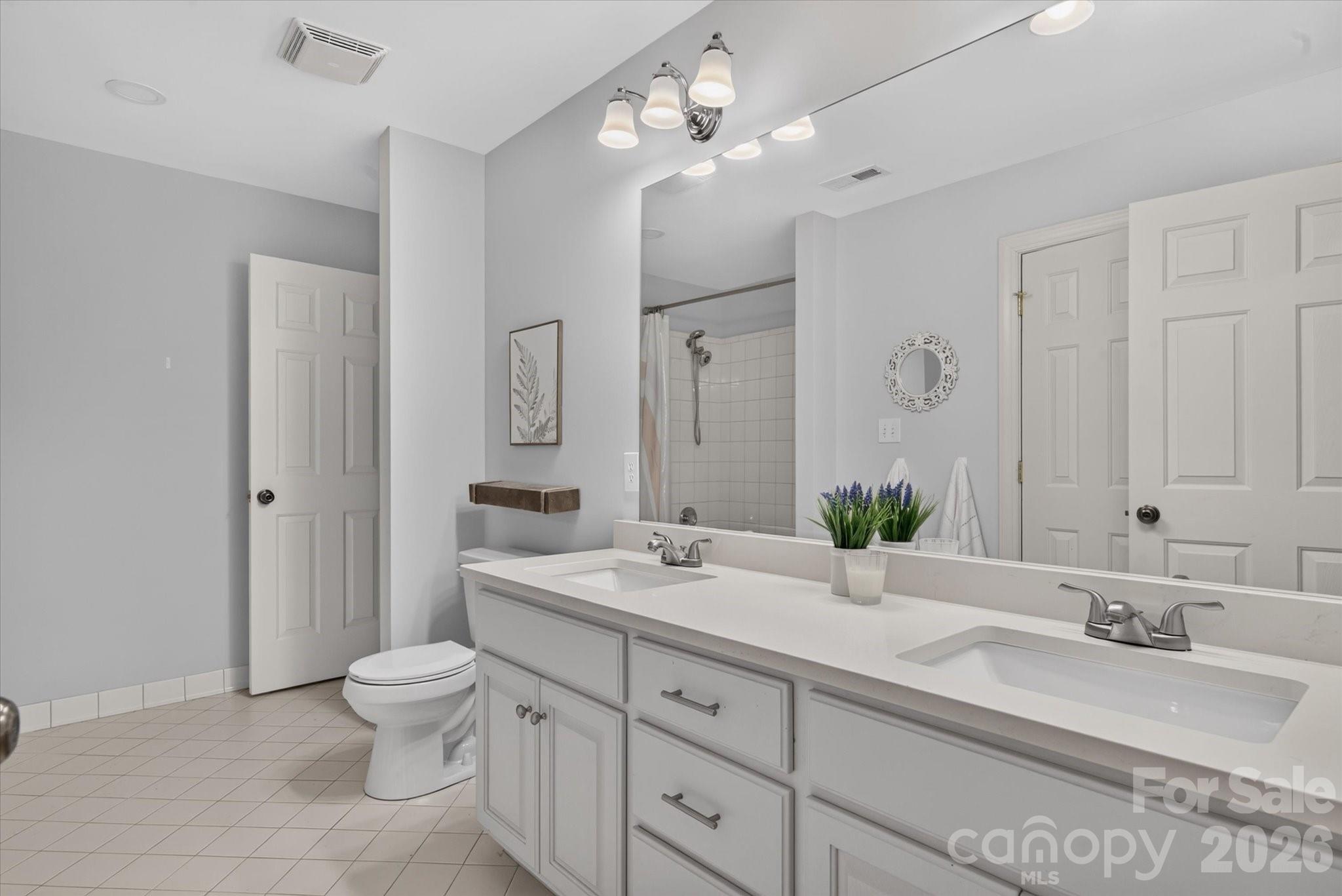 Single Family Residence at 611 Pacer Lane, Waxhaw, photo 37 of 48