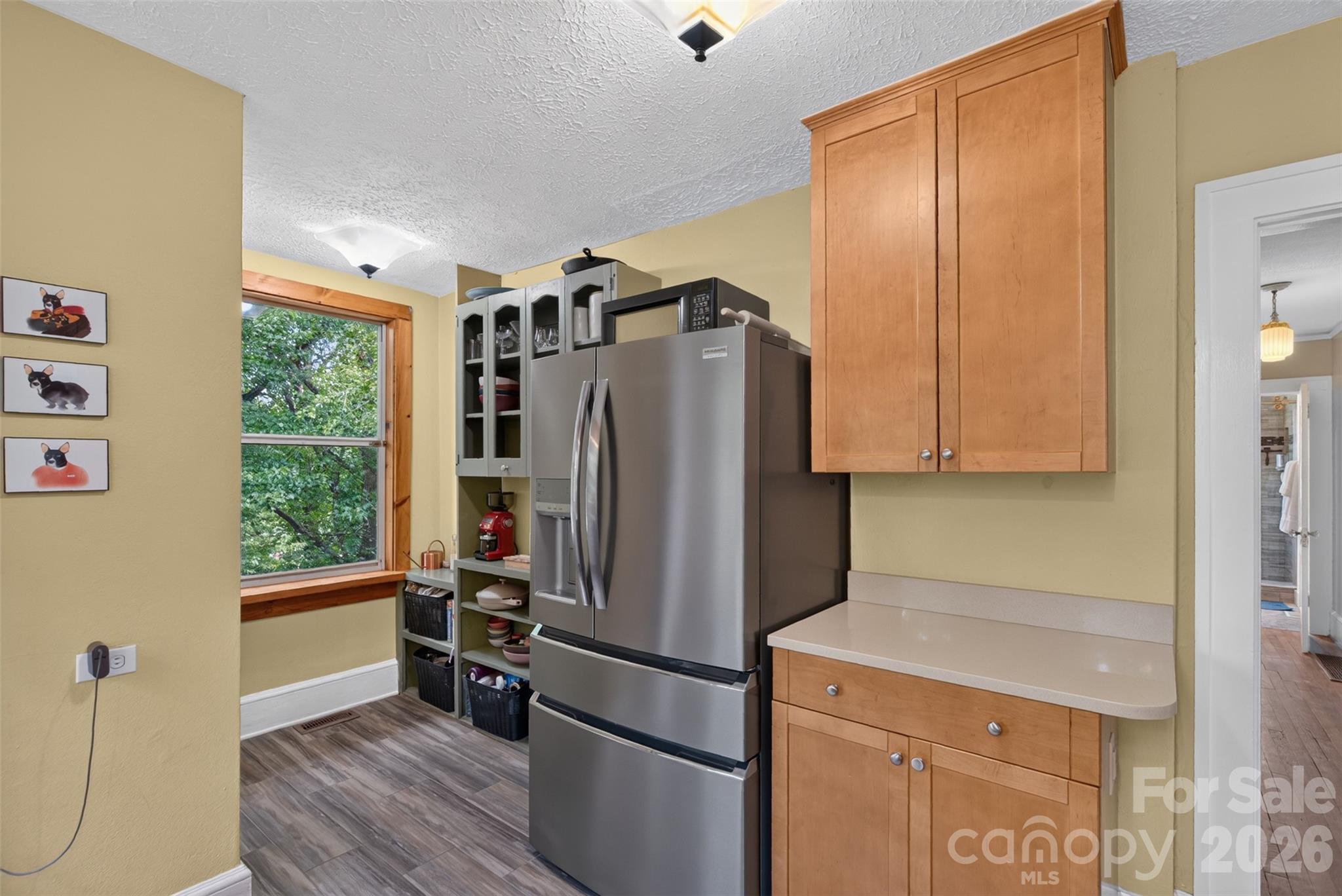 Single Family Residence at 70 Saint Dunstans Circle, Asheville, photo 14 of 40