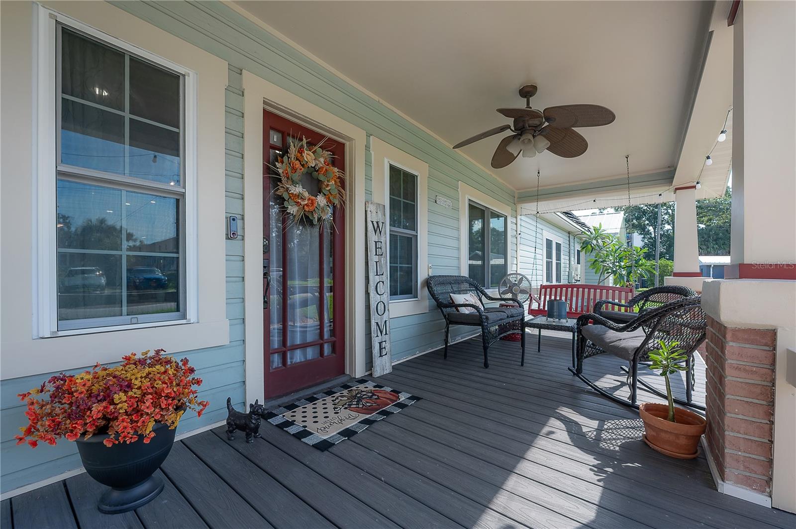 Single Family Residence at 203 W FRIERSON AVE, TAMPA, photo 5 of 75