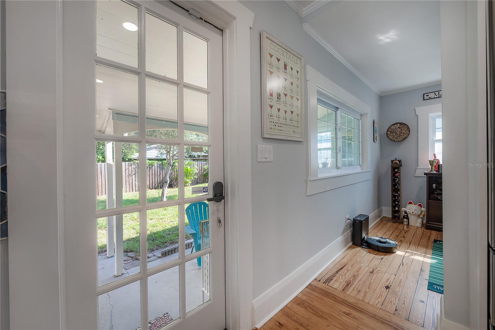 Single Family Residence at 203 W FRIERSON AVE, TAMPA, photo 32 of 75