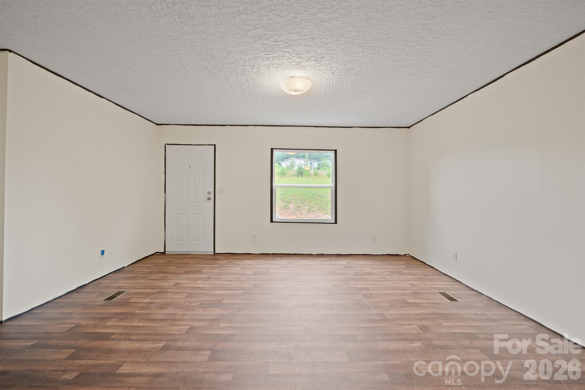 Single Family Residence at 2913 Conner Circle, Morganton, photo 5 of 29