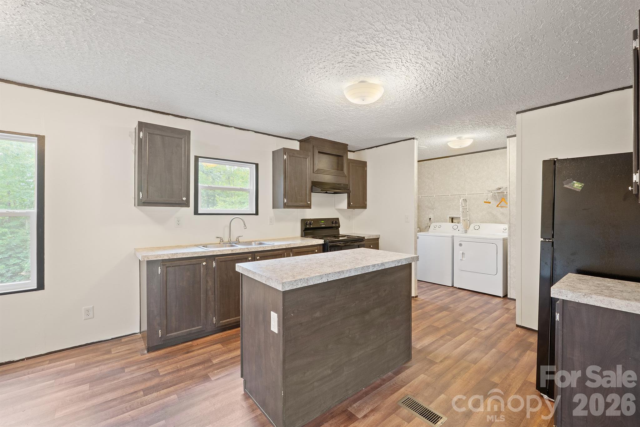 Single Family Residence at 2913 Conner Circle, Morganton, photo 18 of 29