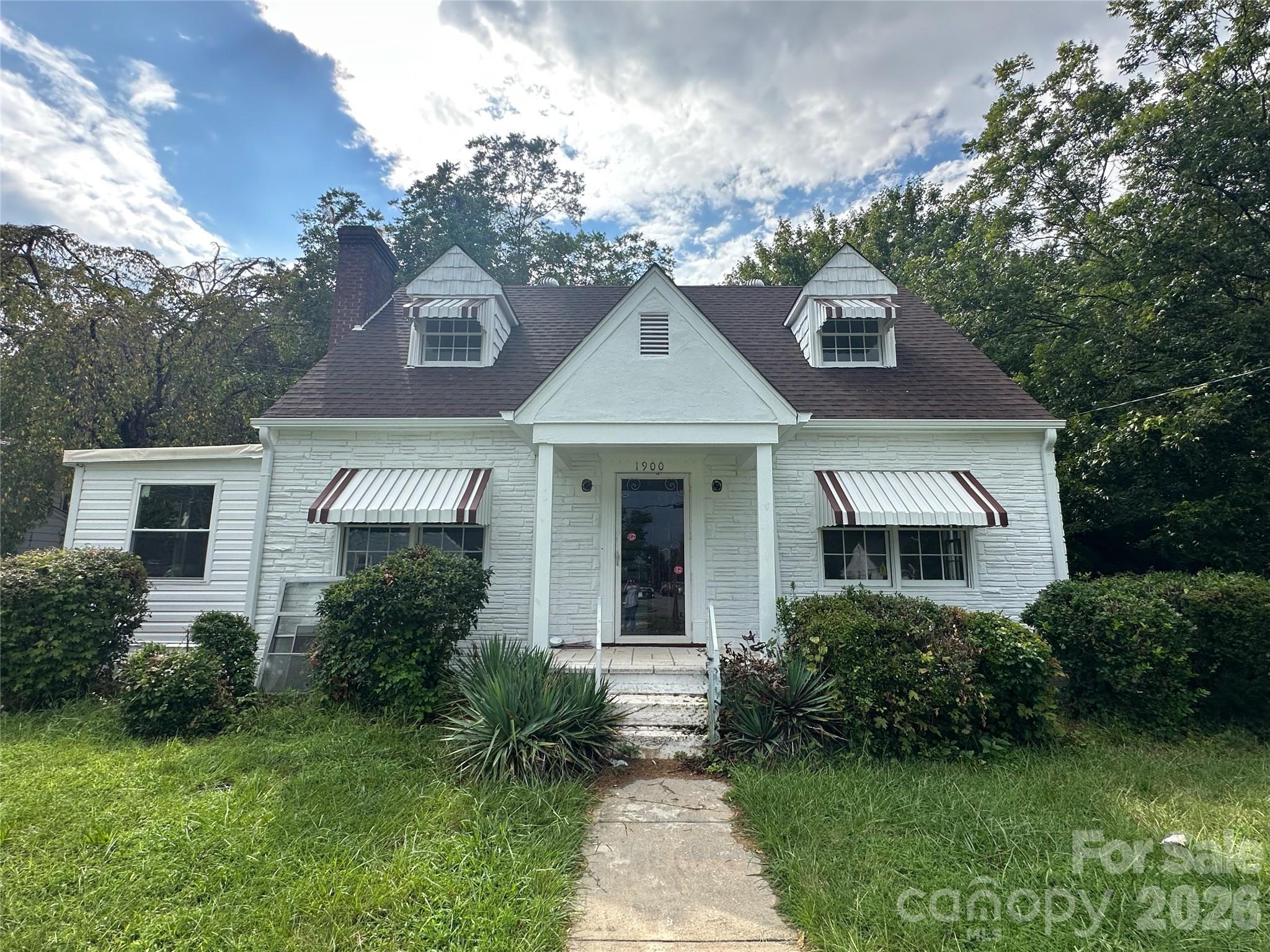 1900 Peachtree Street
