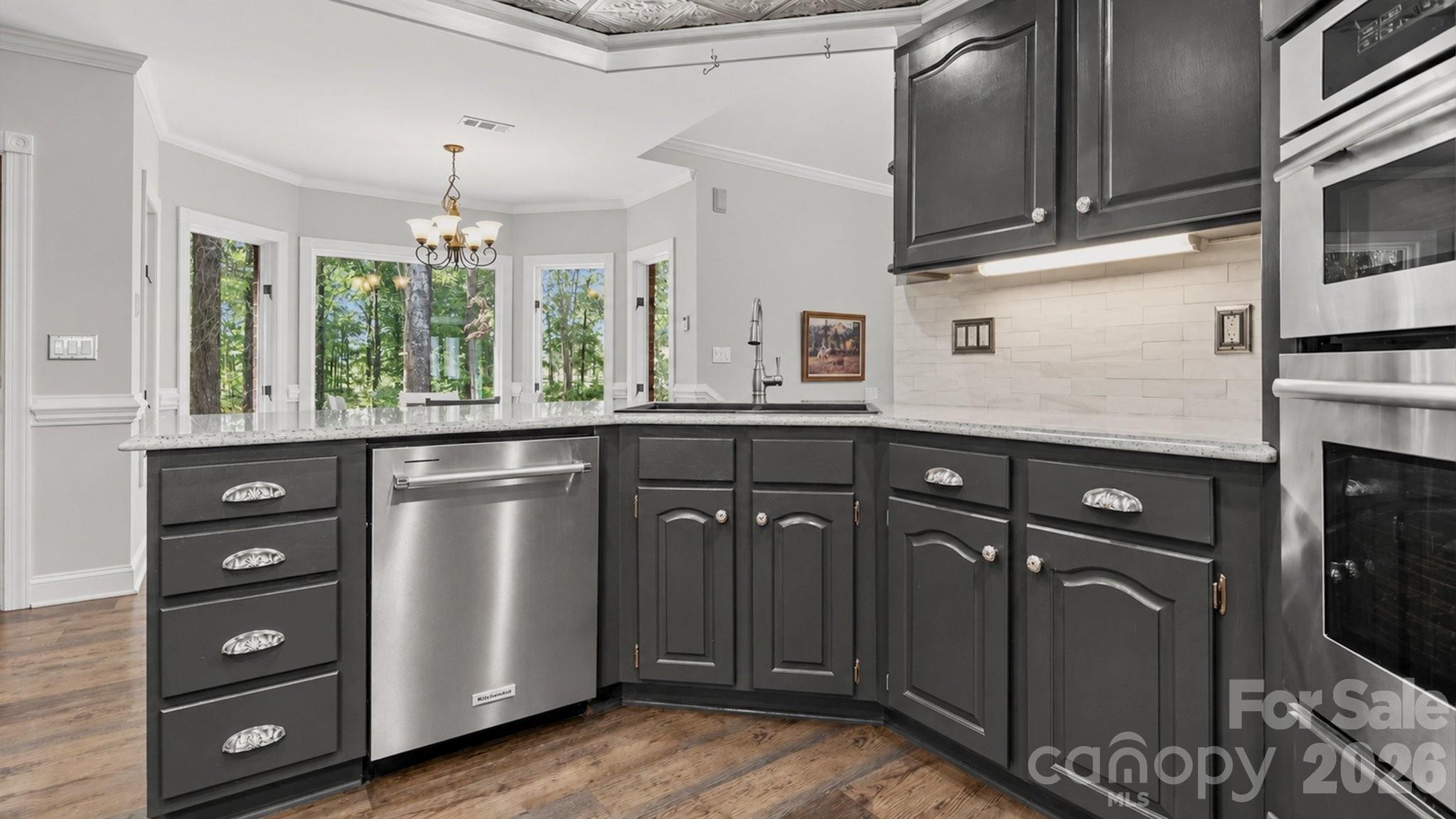 kitchn over looks home - 1517 Helms Short Cut Road, Monroe
