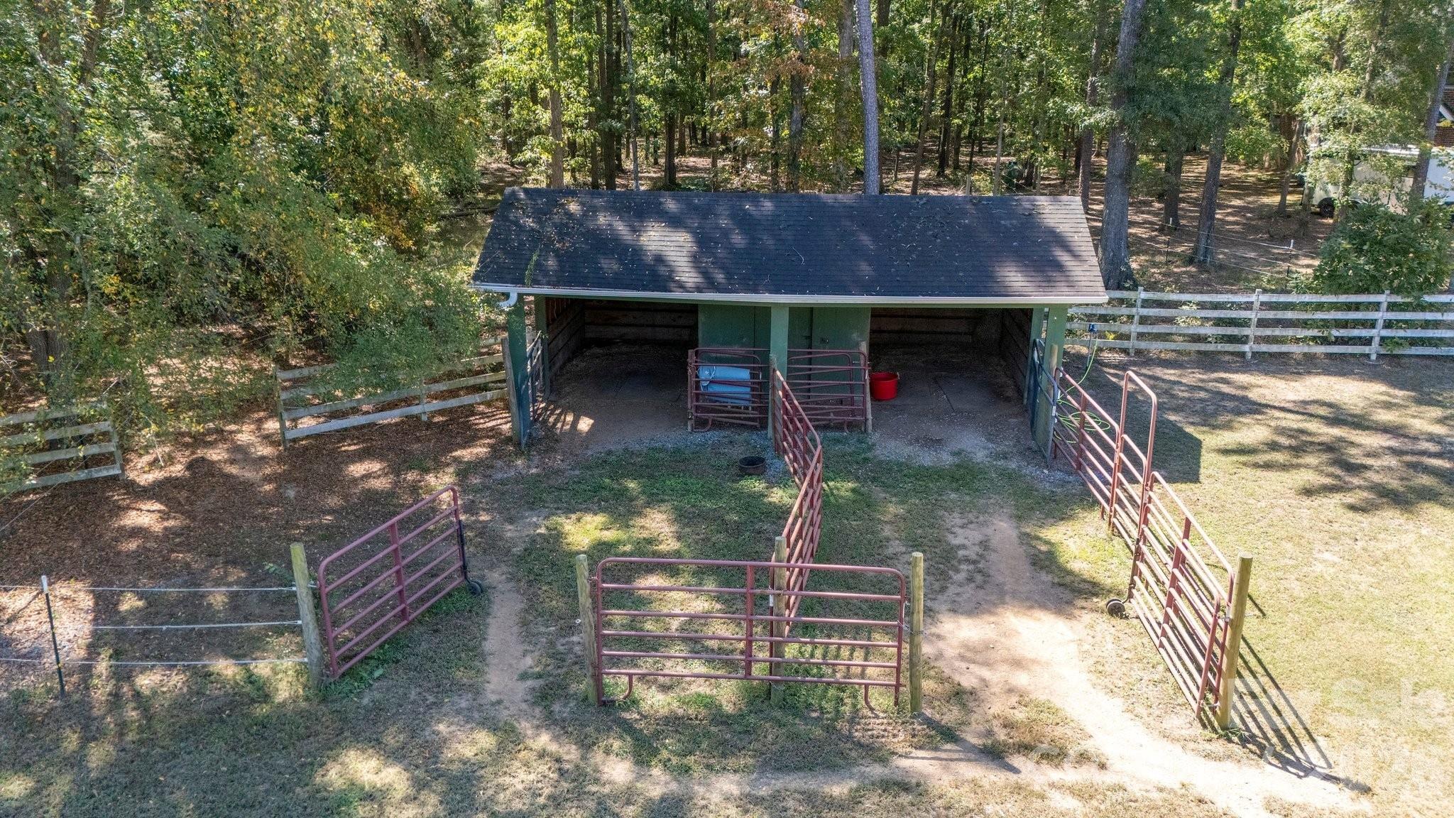 birds eye view of barn and paddock - 1517 Helms Short Cut Road, Monroe