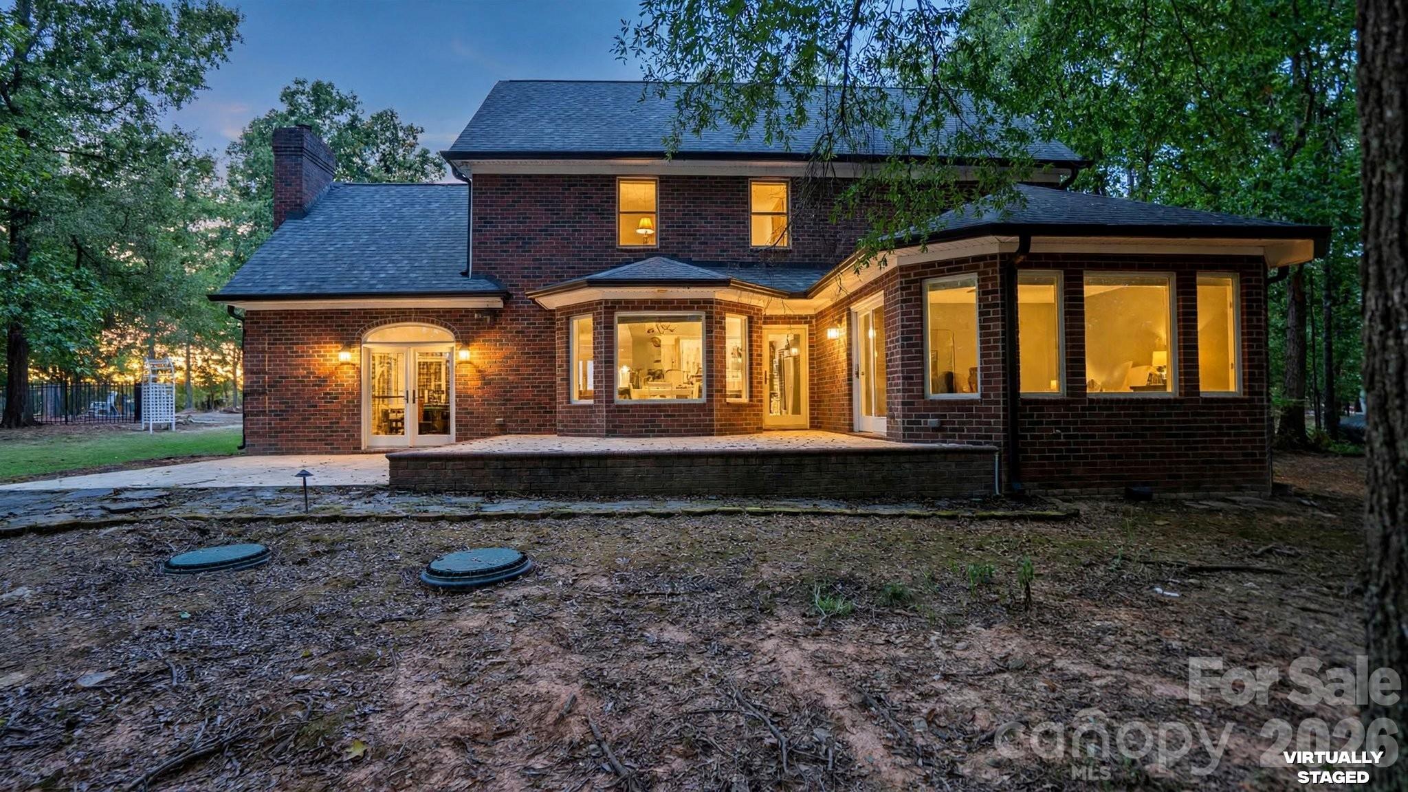night view to back home patio - 1517 Helms Short Cut Road, Monroe