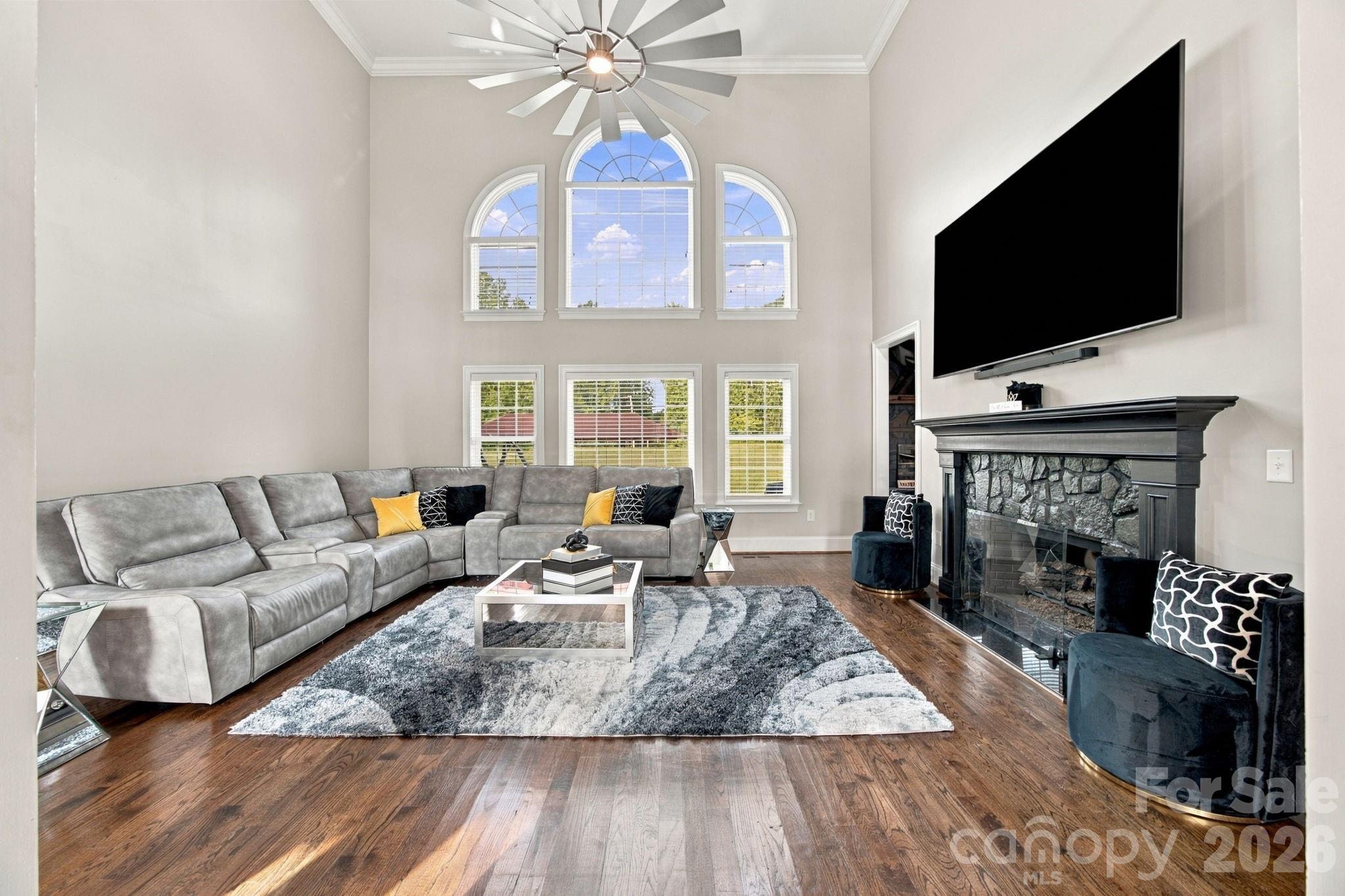 Single Family Residence at 6671 Fox Ridge Circle, Davidson, photo 12 of 48