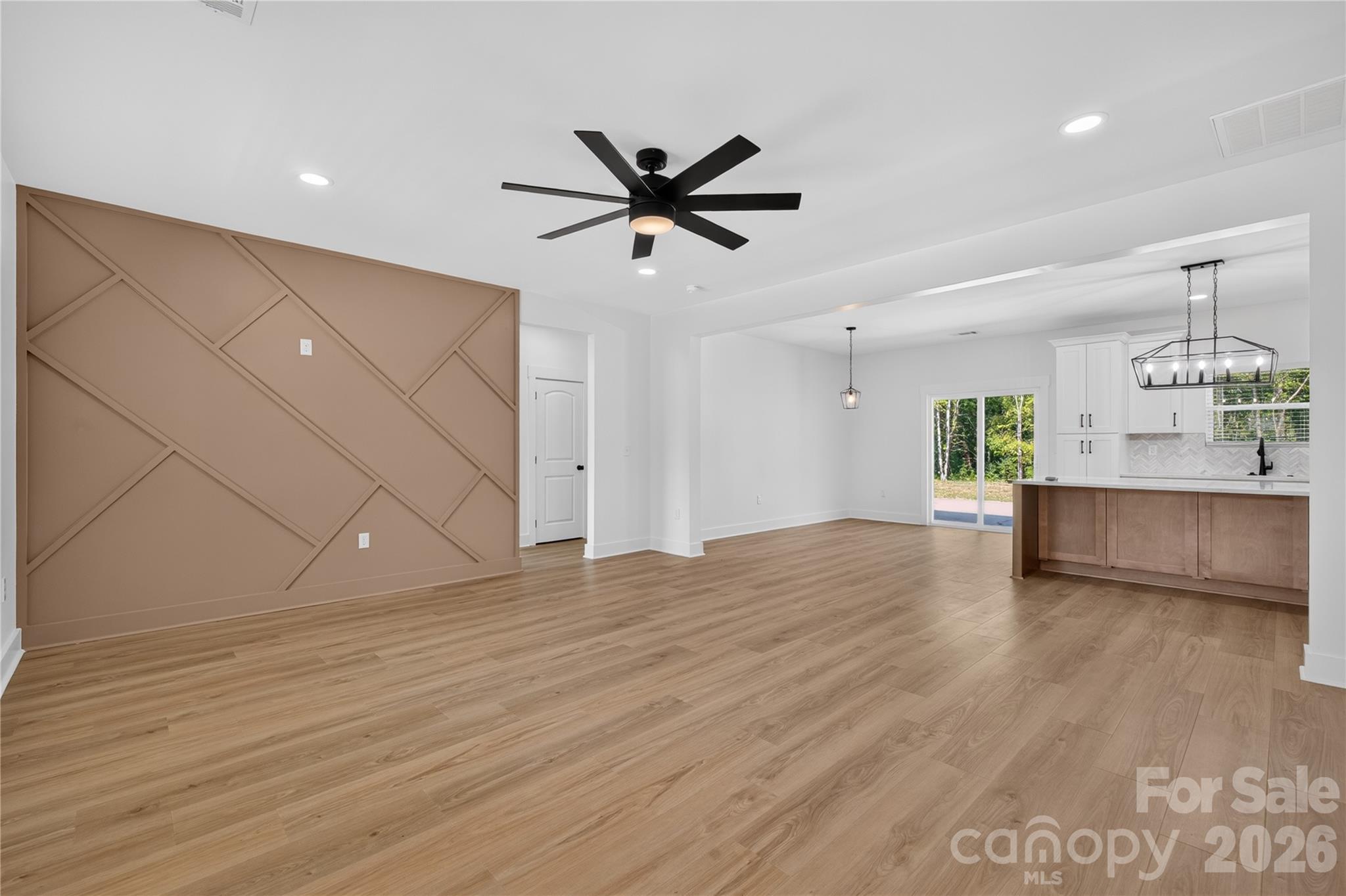 Single Family Residence at 106 Blackley Circle, Shelby, photo 10 of 47