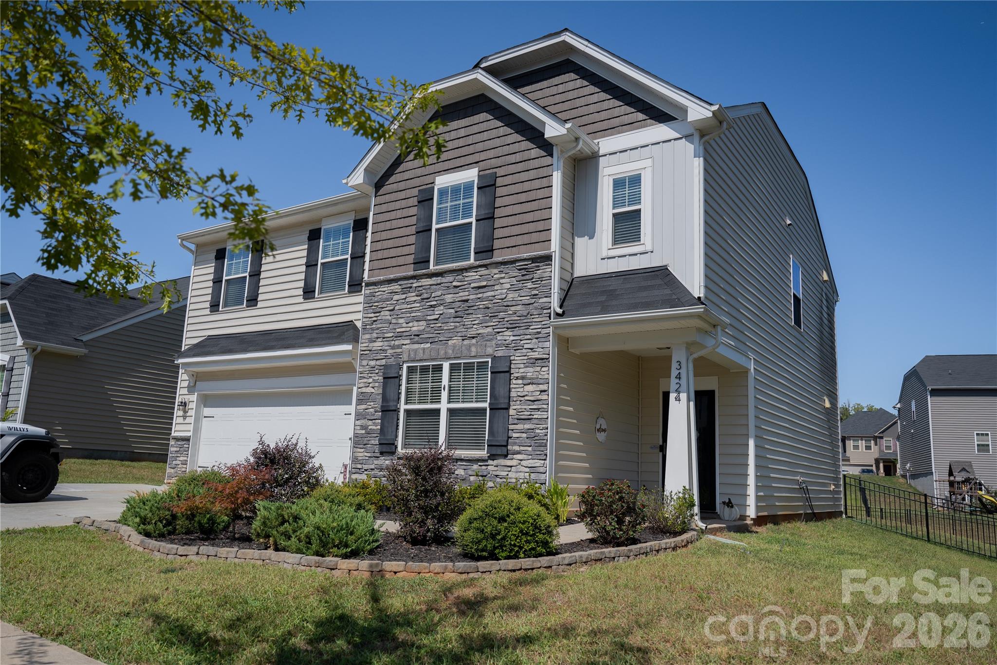 3424 Southern Red Oak Lane