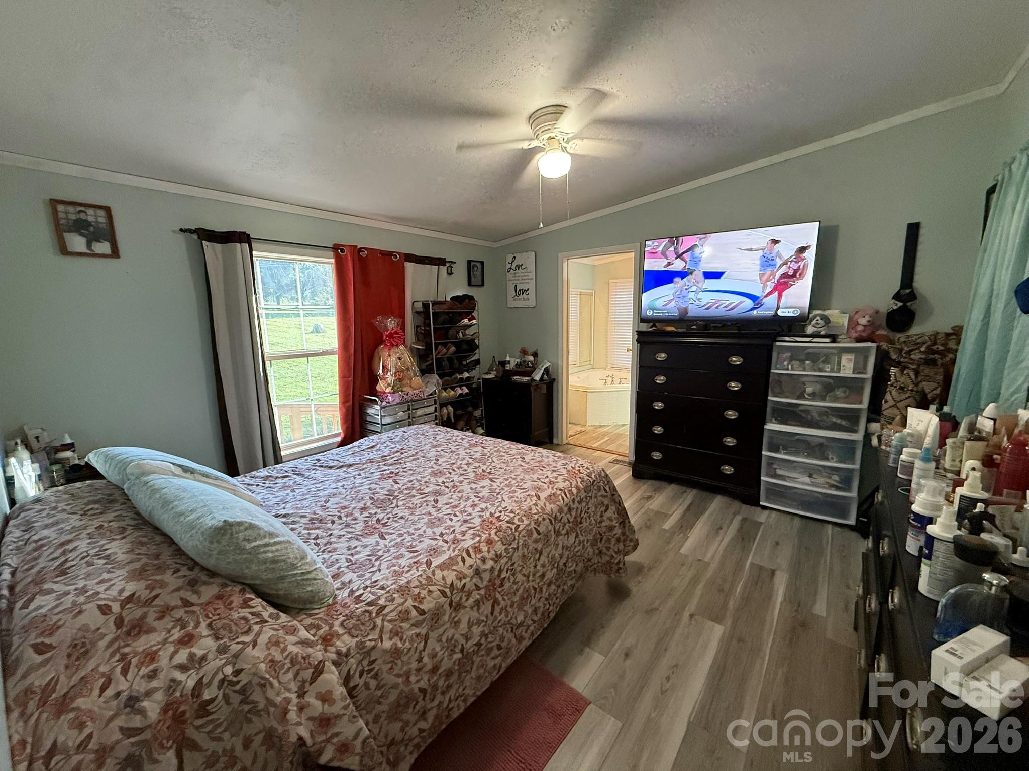 Primary bedroom - 907 Epley Drive, Marion