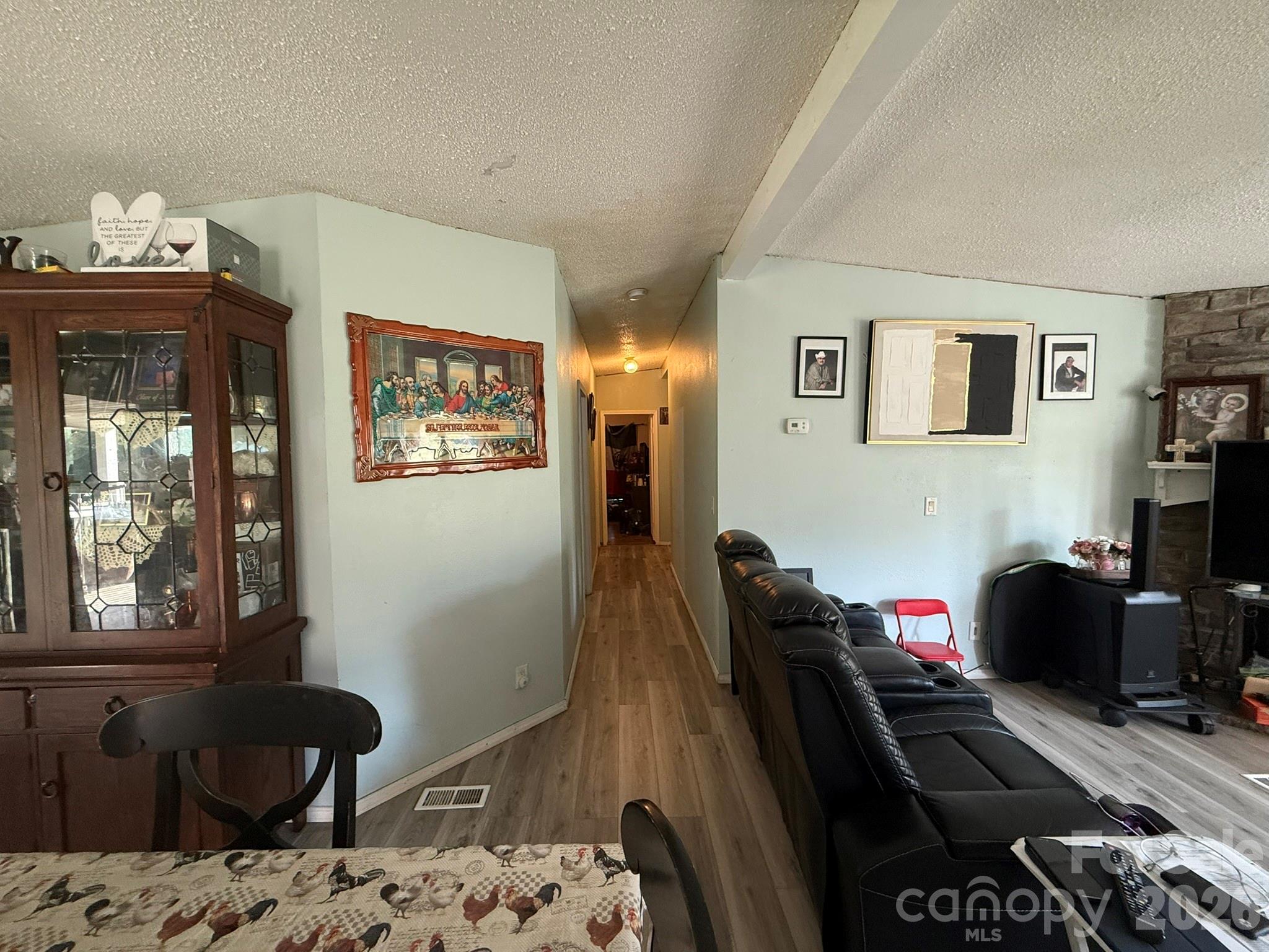Single Family Residence at 907 Epley Drive, Marion, photo 21 of 47