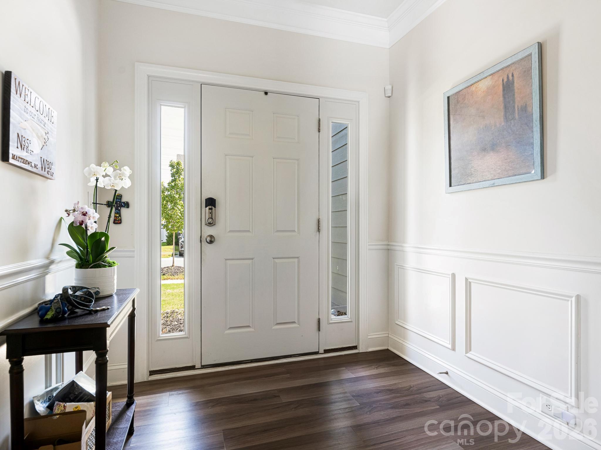 Spacious front hall entrance - 6008 Hampstead Pond Lane, Matthews