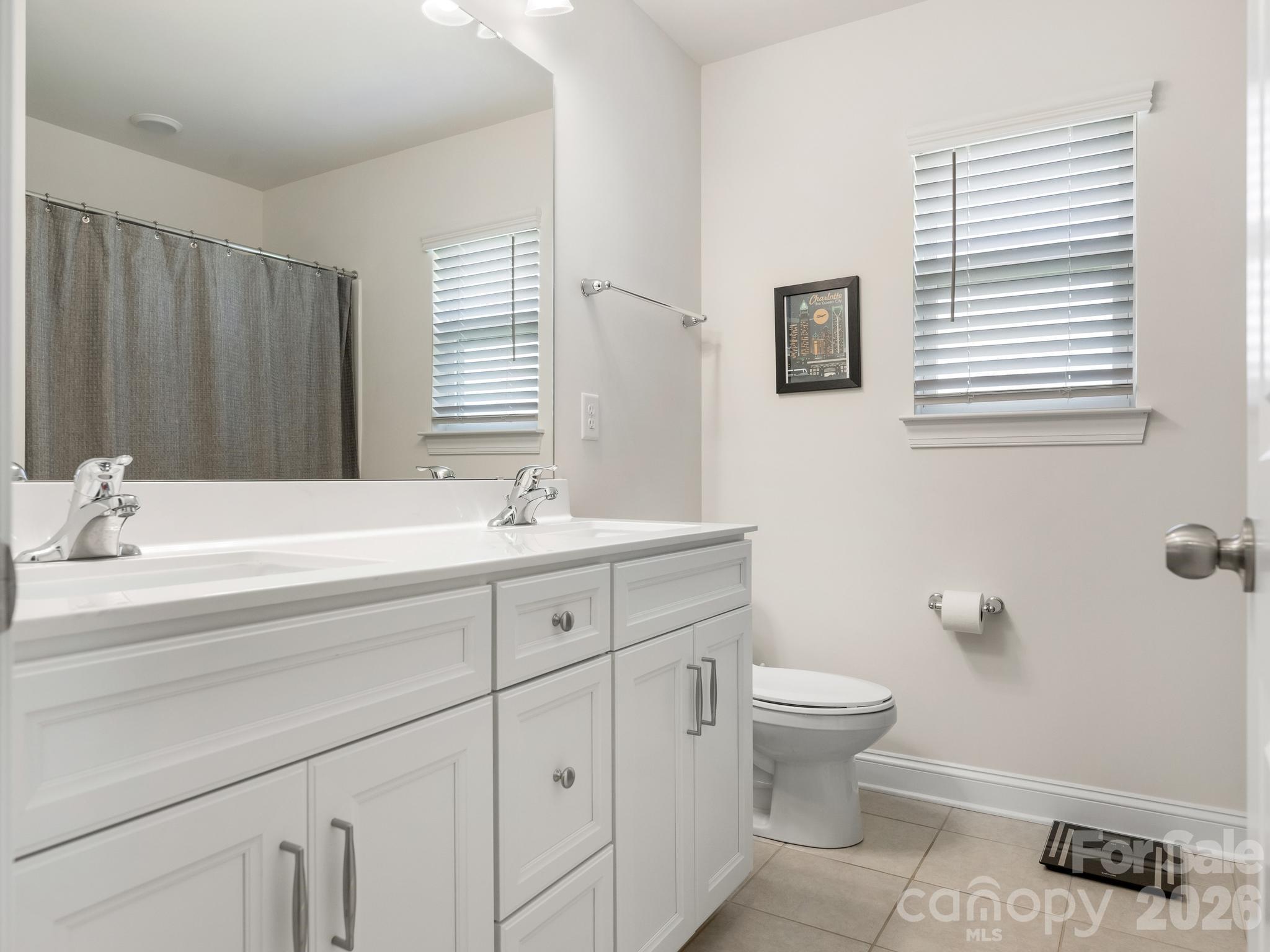 Second Floor bathroom - 6008 Hampstead Pond Lane, Matthews