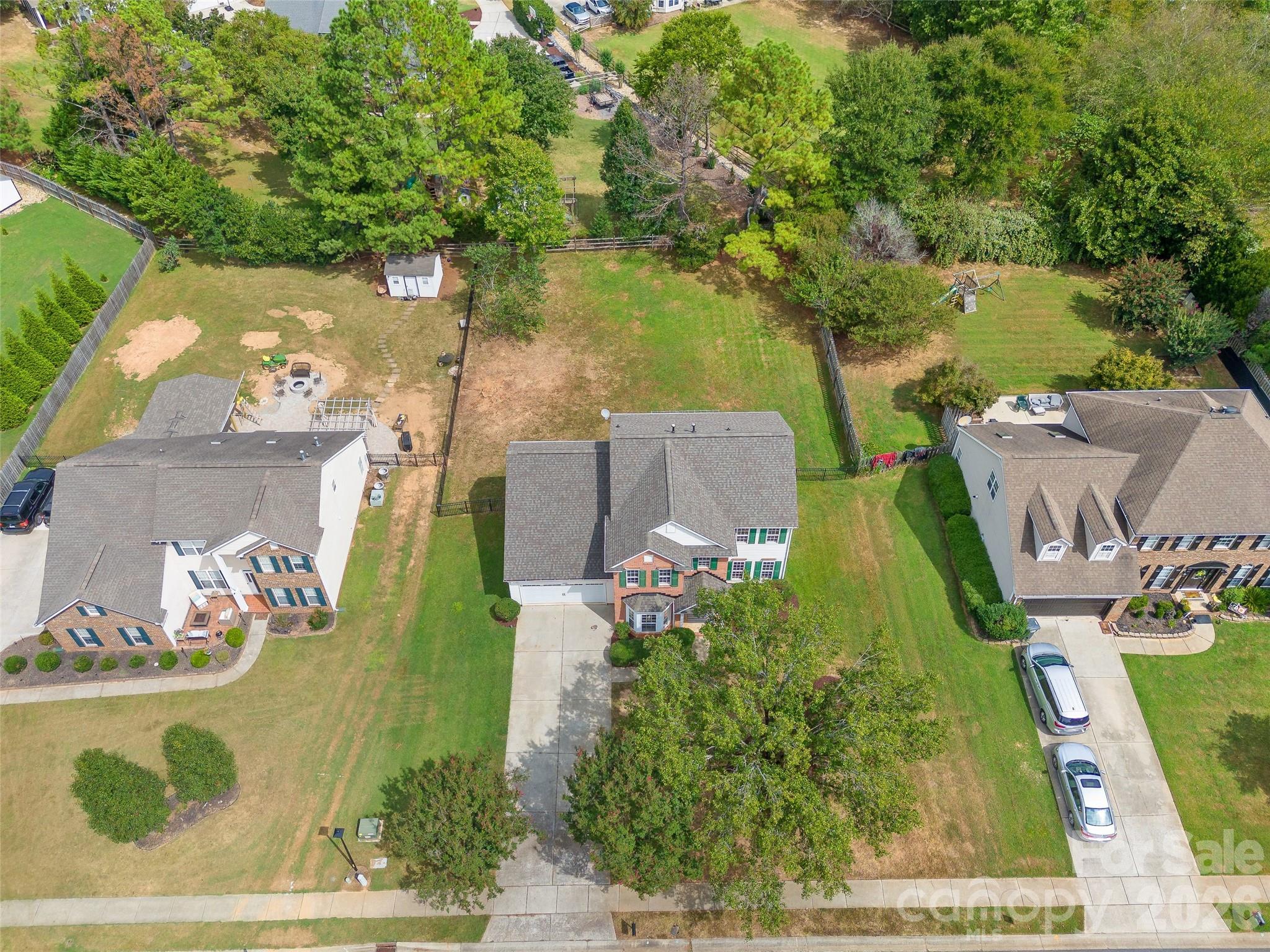 Single Family Residence at 6106 Greengate Lane, Waxhaw, photo 7 of 36