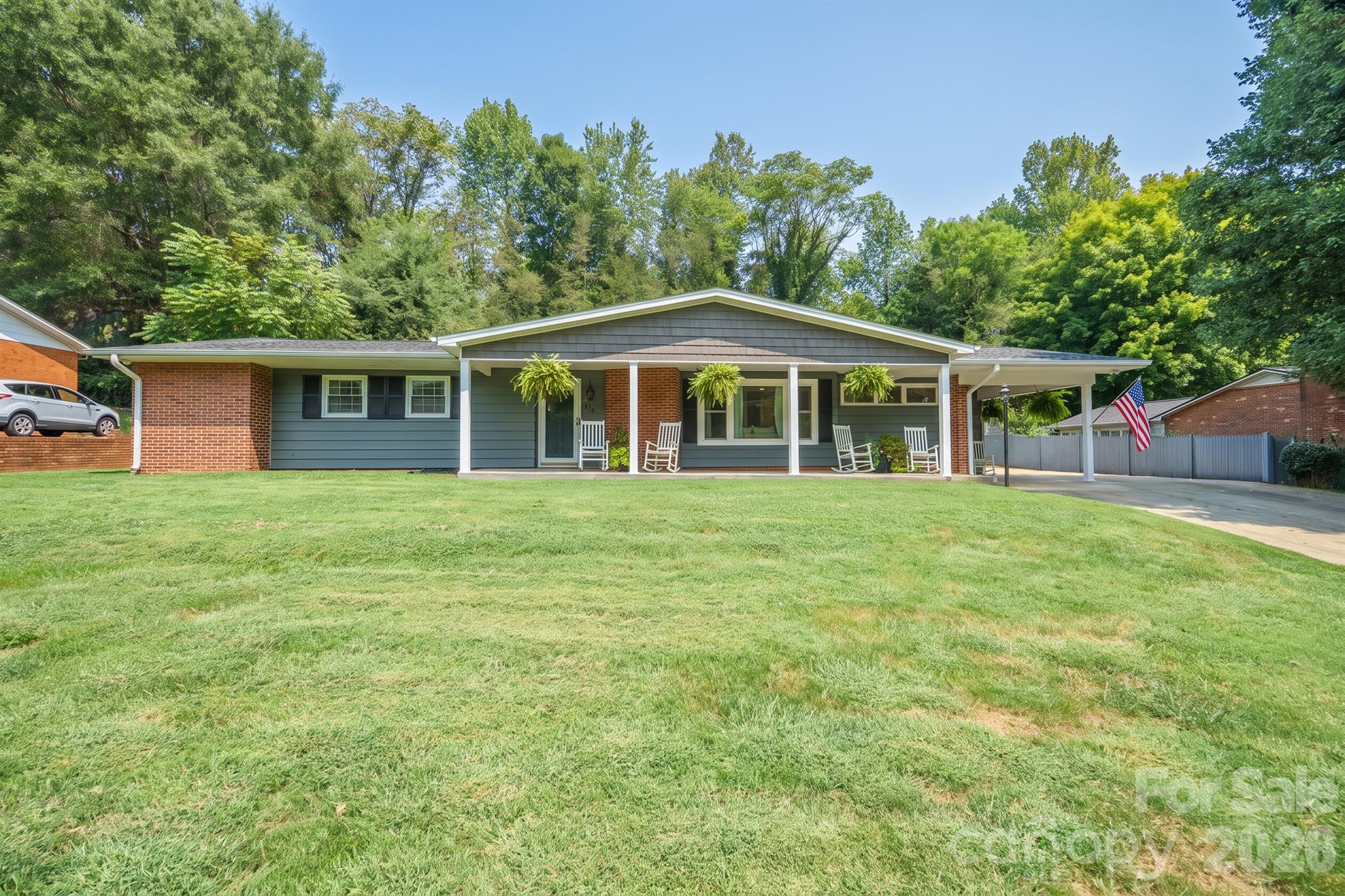 Single Family Residence at 115 Eastwood Park Drive SE, Lenoir