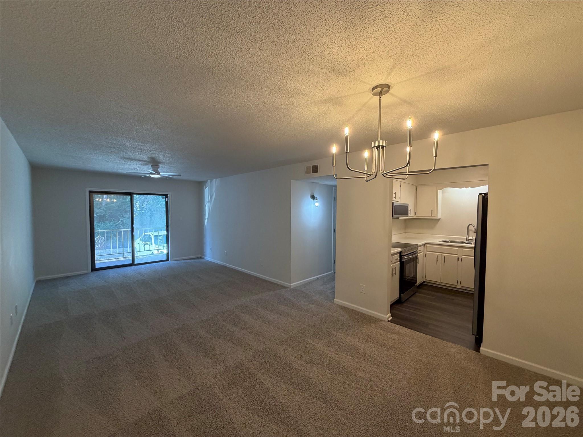 Condominium at 101 Carriage House Drive, Kannapolis, photo 3 of 18