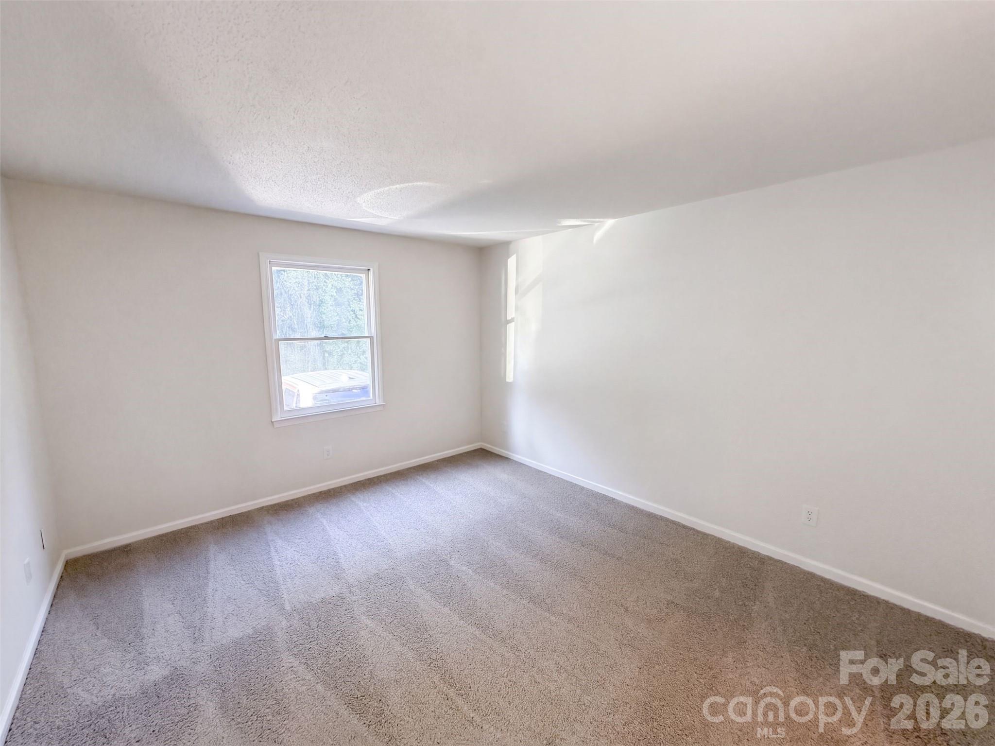 Condominium at 101 Carriage House Drive, Kannapolis, photo 10 of 18