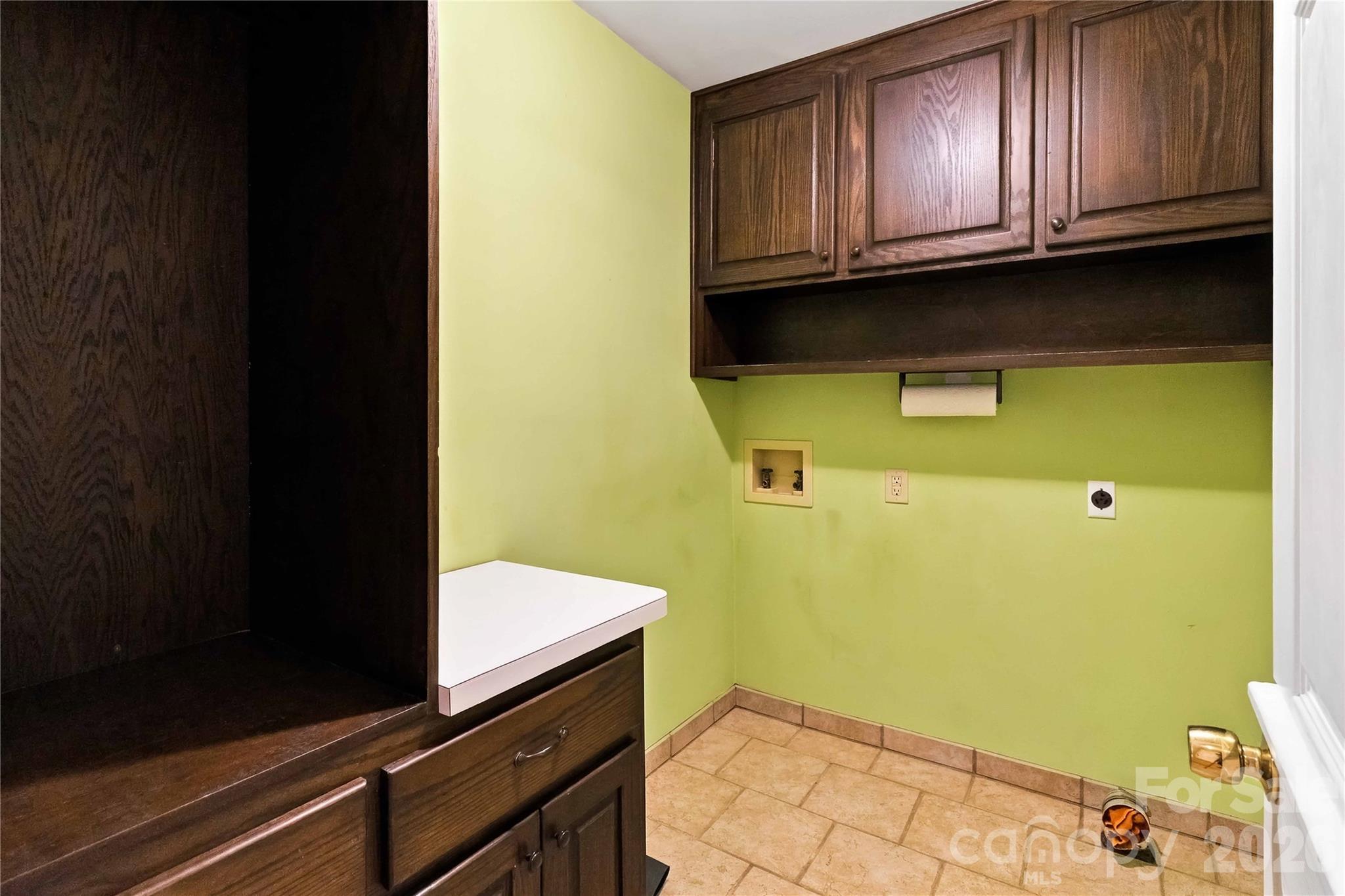 Single Family Residence at 445 Pendergrass Road, York, photo 17 of 48