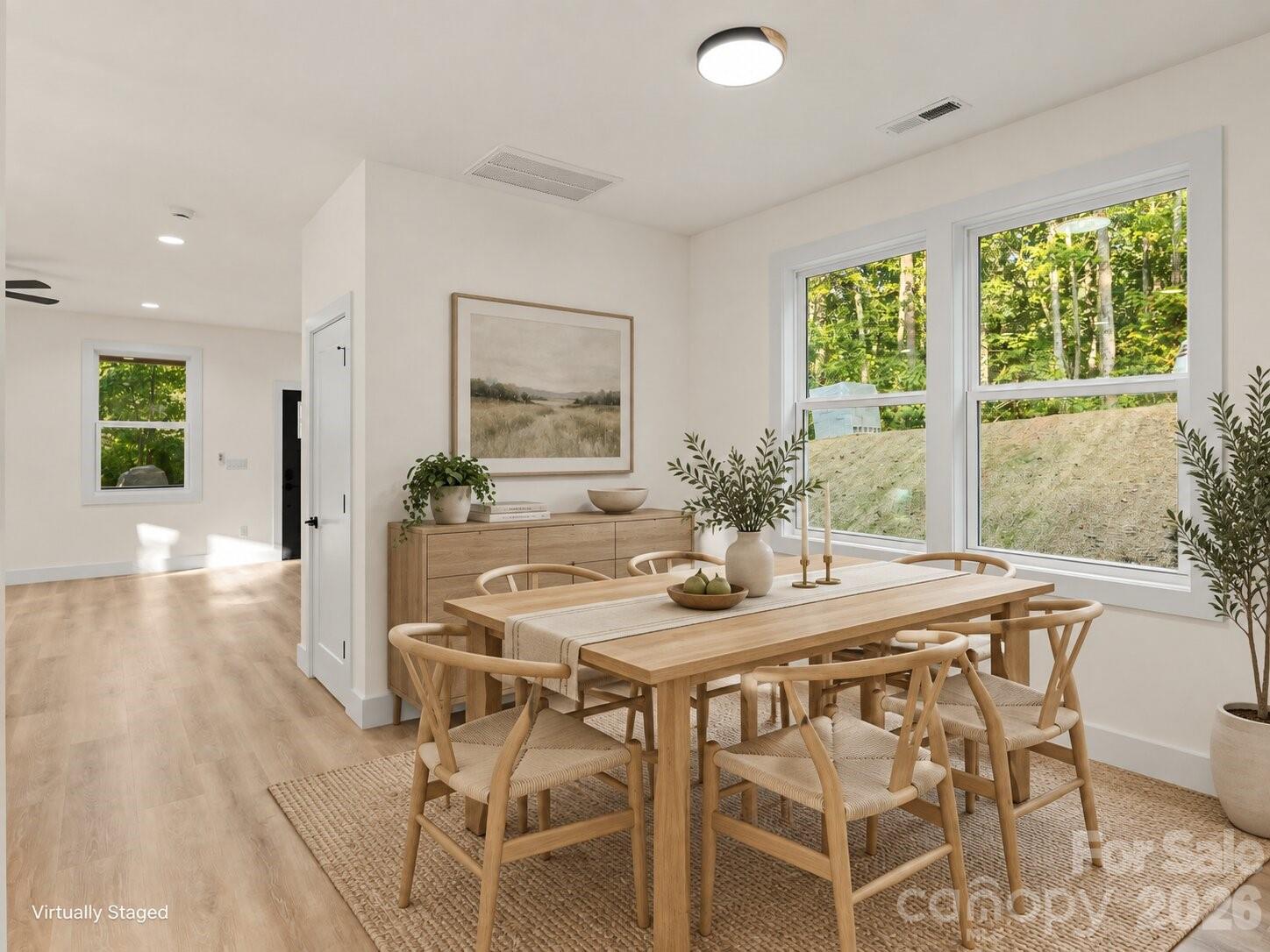 Virtually Staged - 160 Blossom Ridge, Leicester
