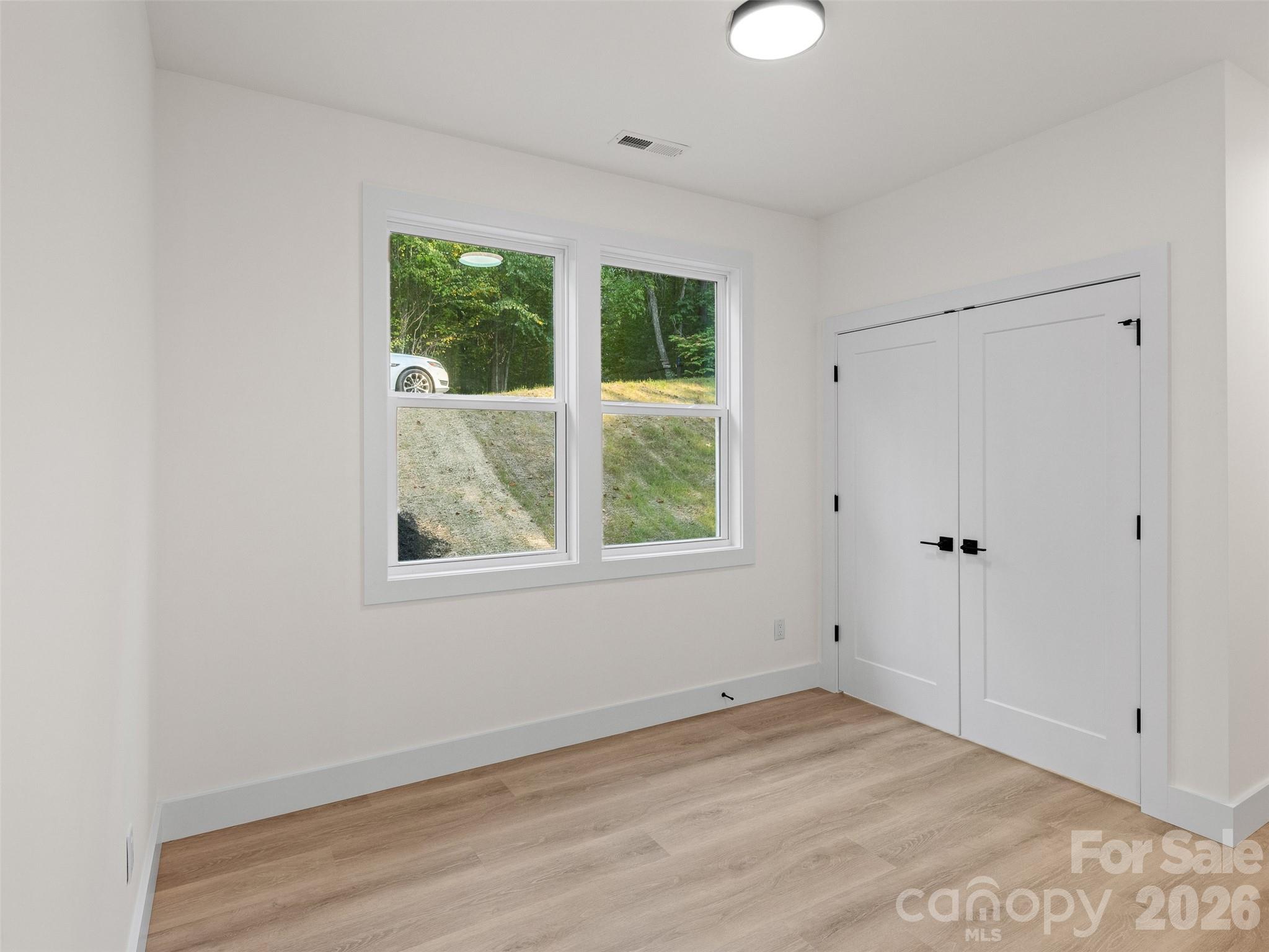 Single Family Residence at 160 Blossom Ridge, Leicester, photo 19 of 47