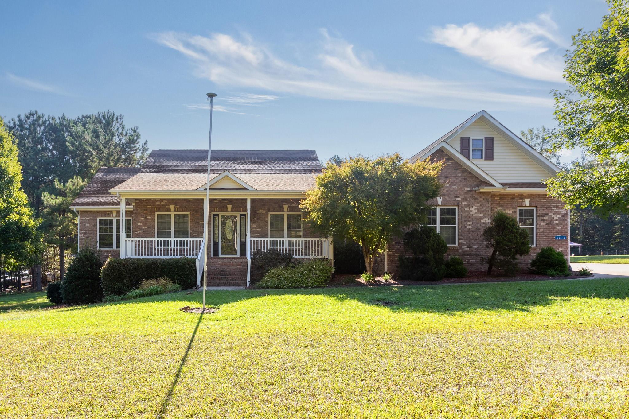 2818 Baird Road
