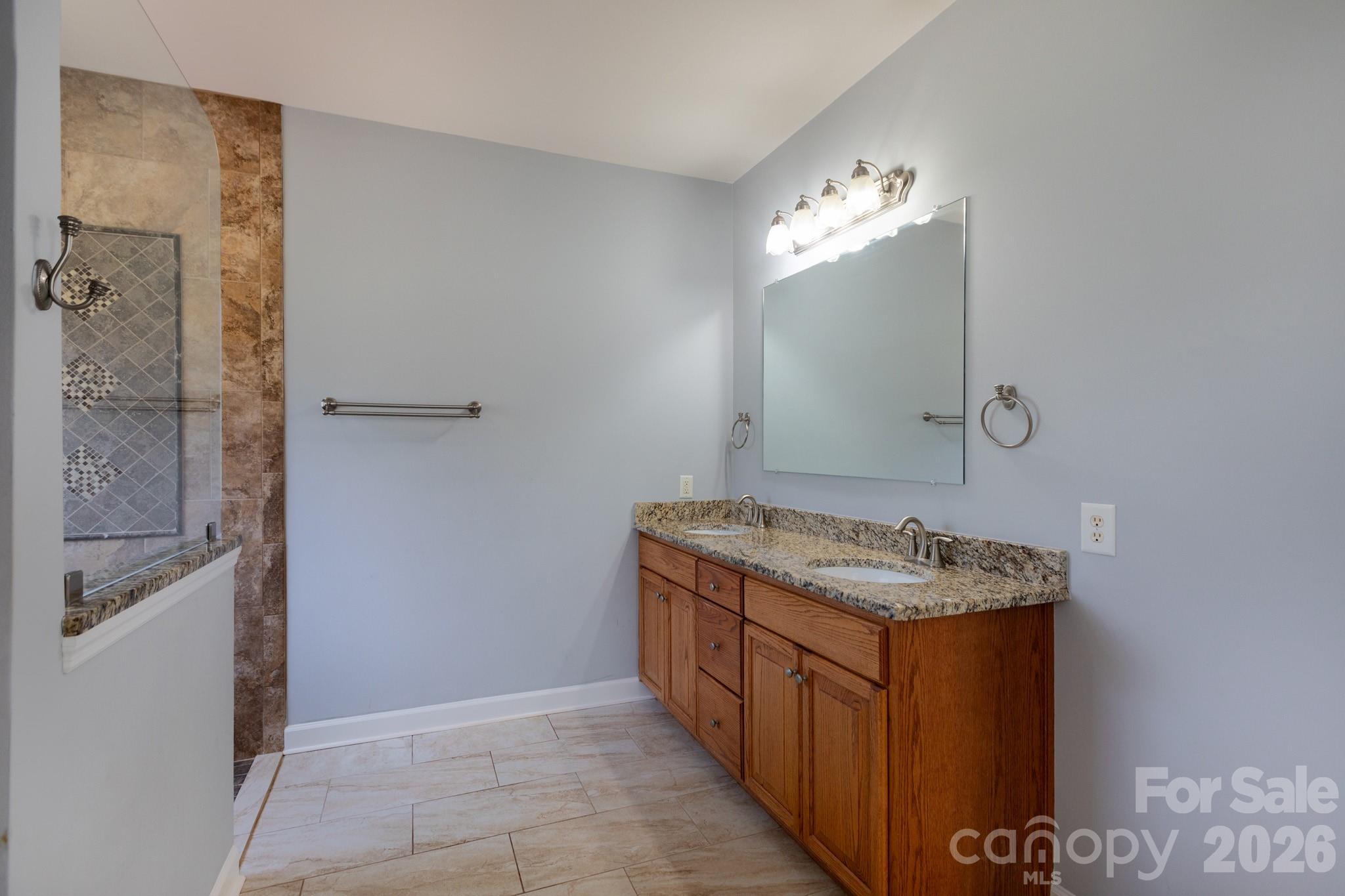 Single Family Residence at 2818 Baird Road, Clover, photo 20 of 46