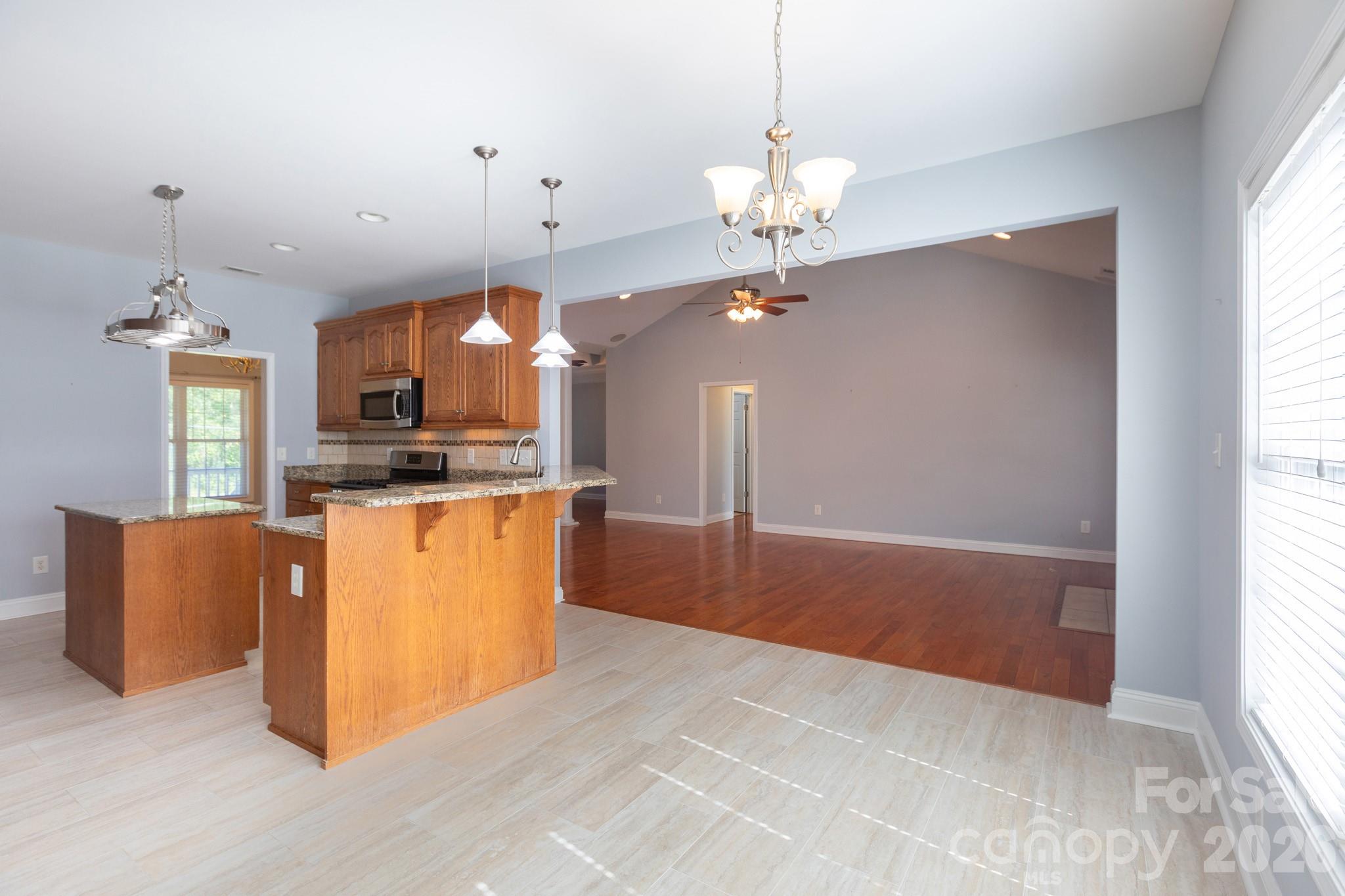 Single Family Residence at 2818 Baird Road, Clover, photo 28 of 46