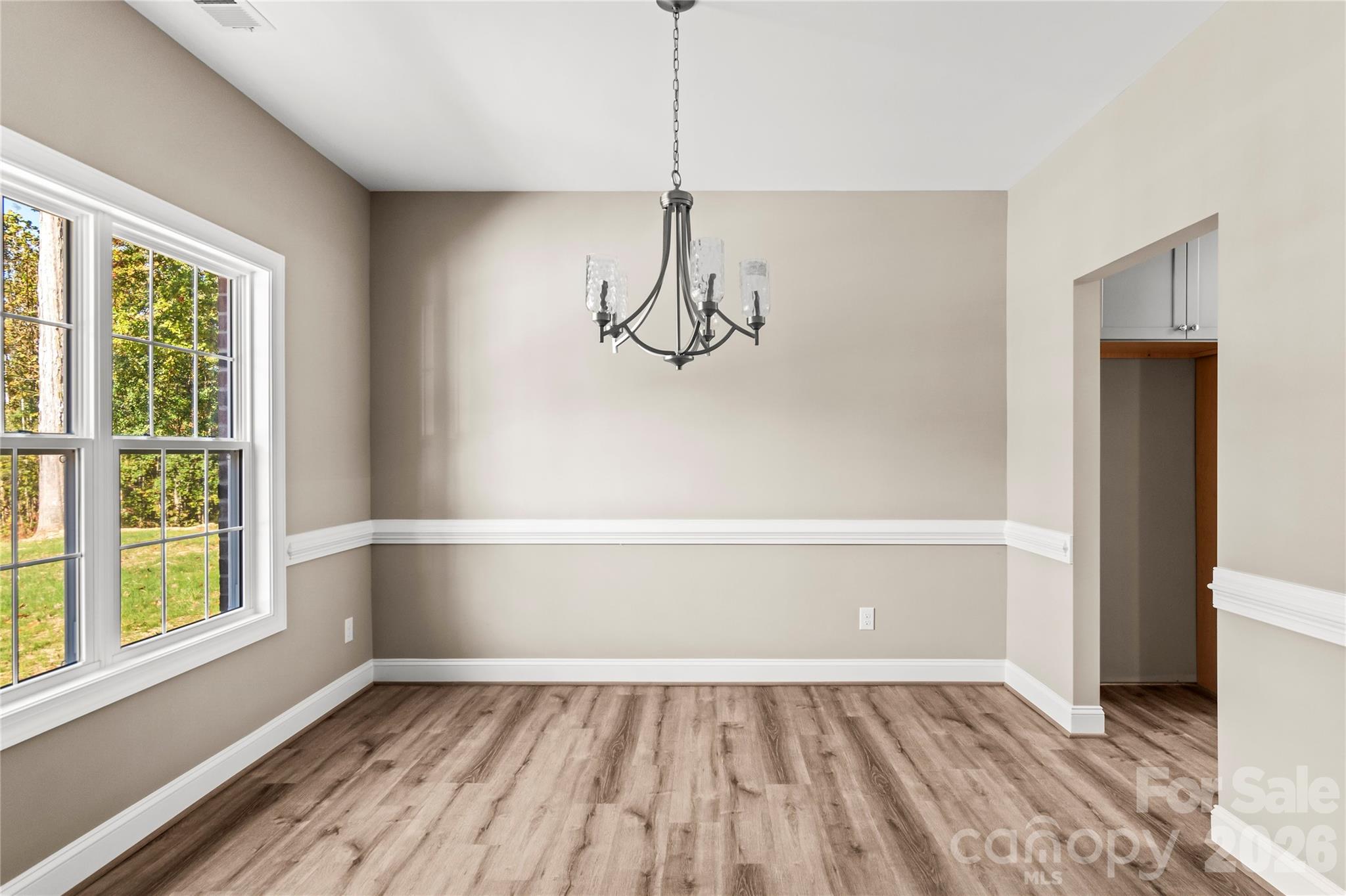 Single Family Residence at 2858 Eland Drive, Winston Salem, photo 6 of 38
