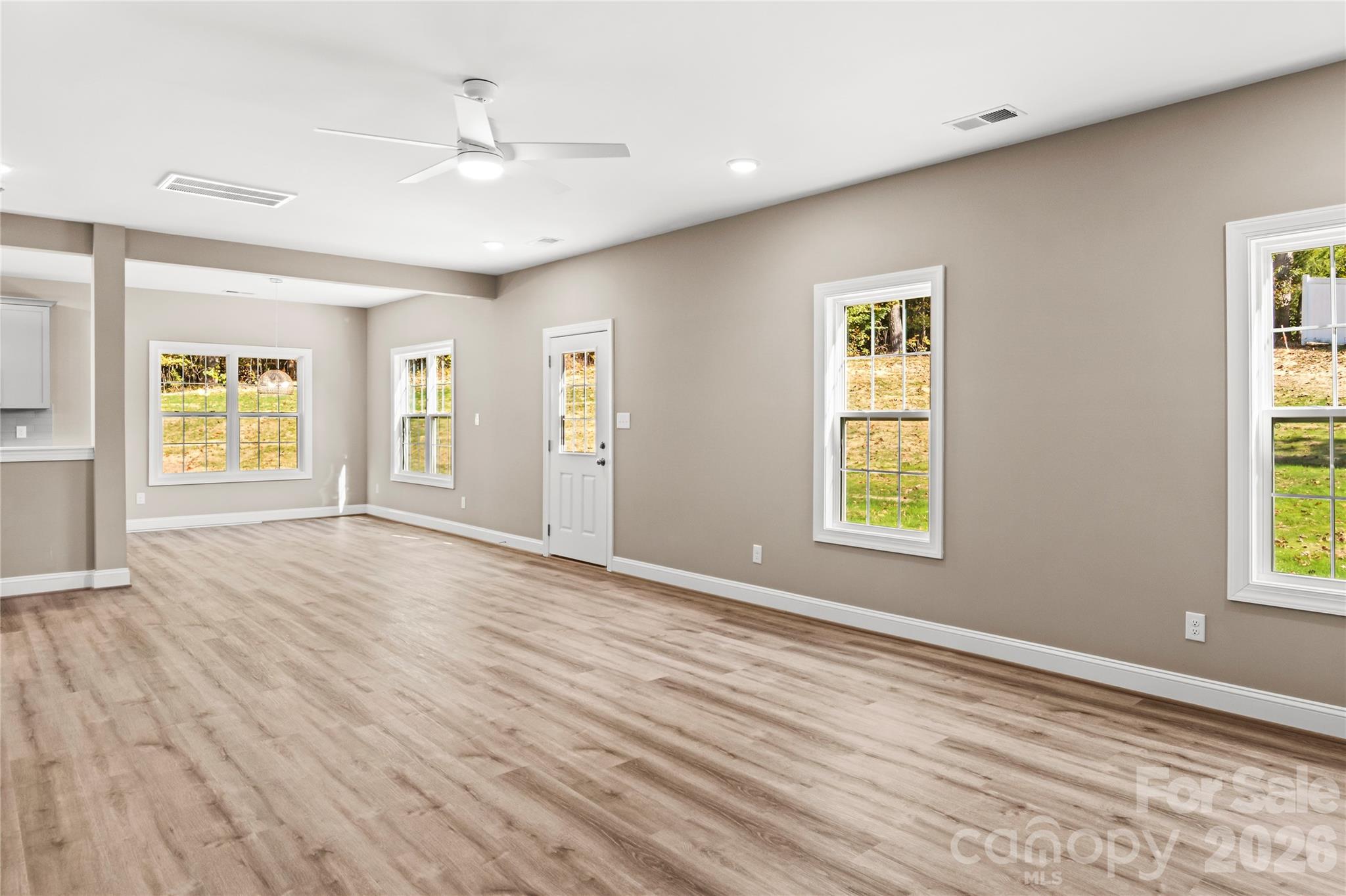 Single Family Residence at 2858 Eland Drive, Winston Salem, photo 14 of 38