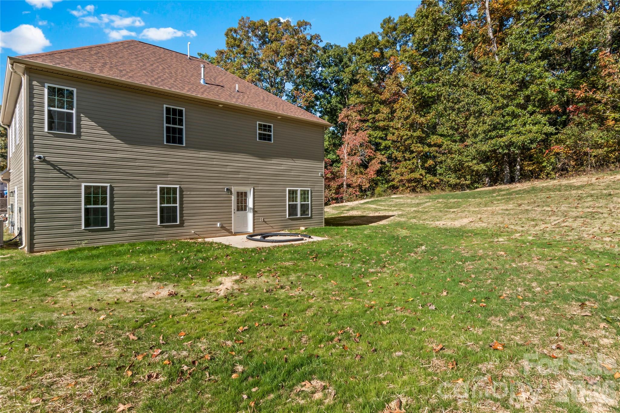 Single Family Residence at 2858 Eland Drive, Winston Salem, photo 35 of 38