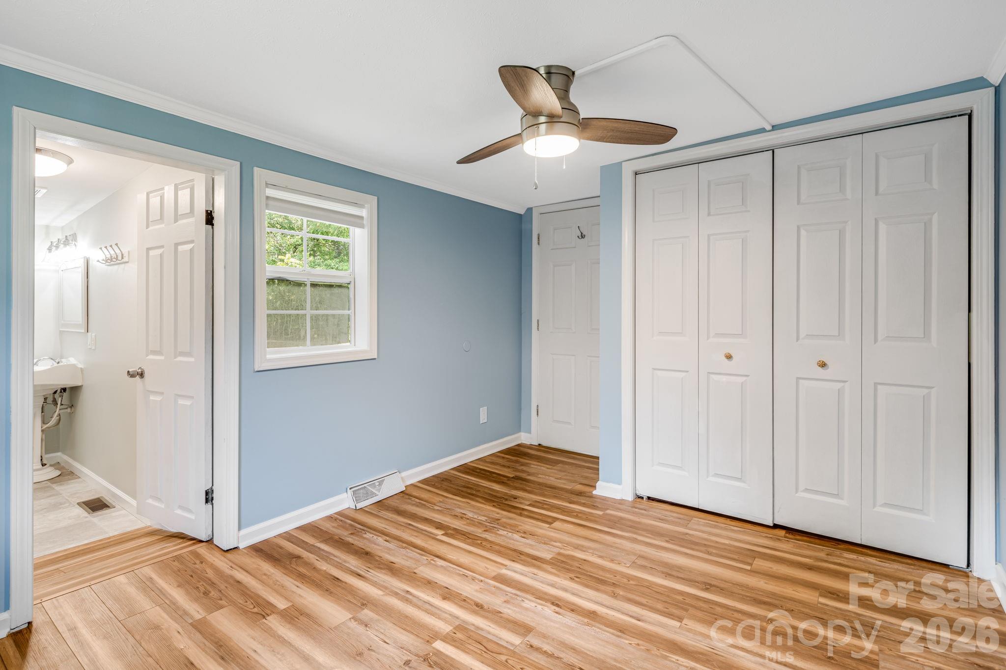 Primary bedroom. - 1015 Mountain View Street, Hendersonville