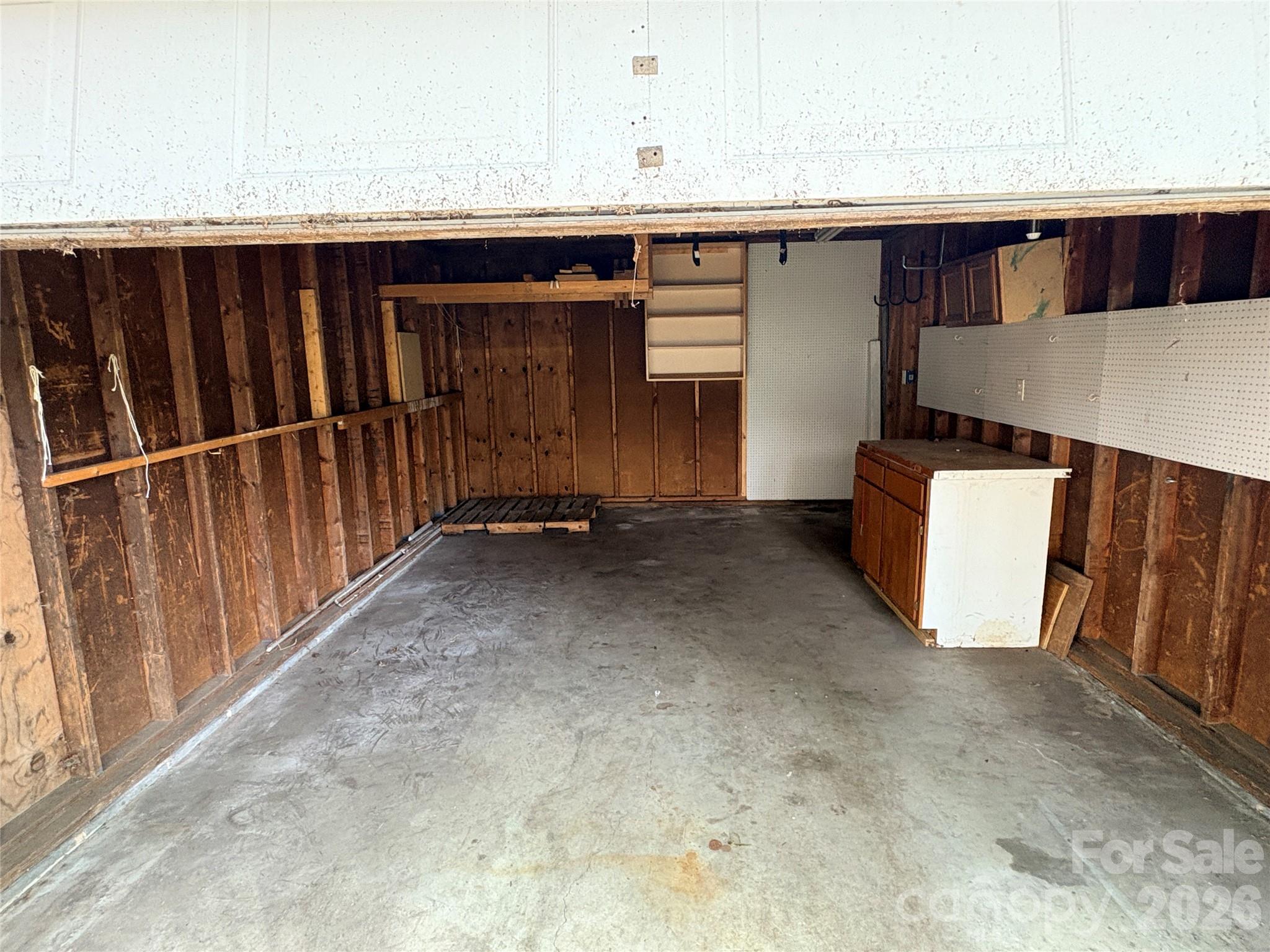 Garage Interior - 123 York Street, Chester