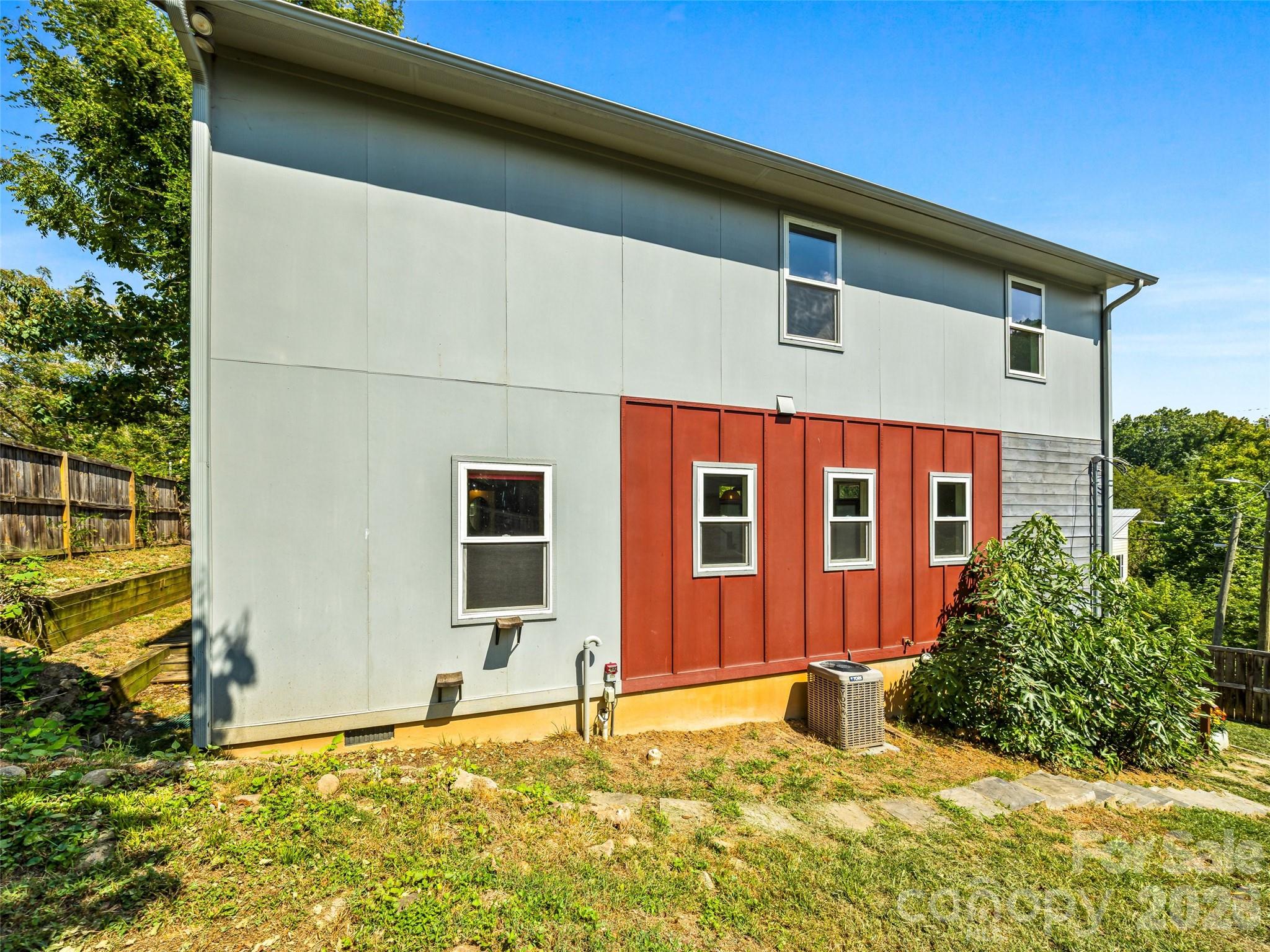 Single Family Residence at 26 Blalock Avenue, Asheville, photo 27 of 33