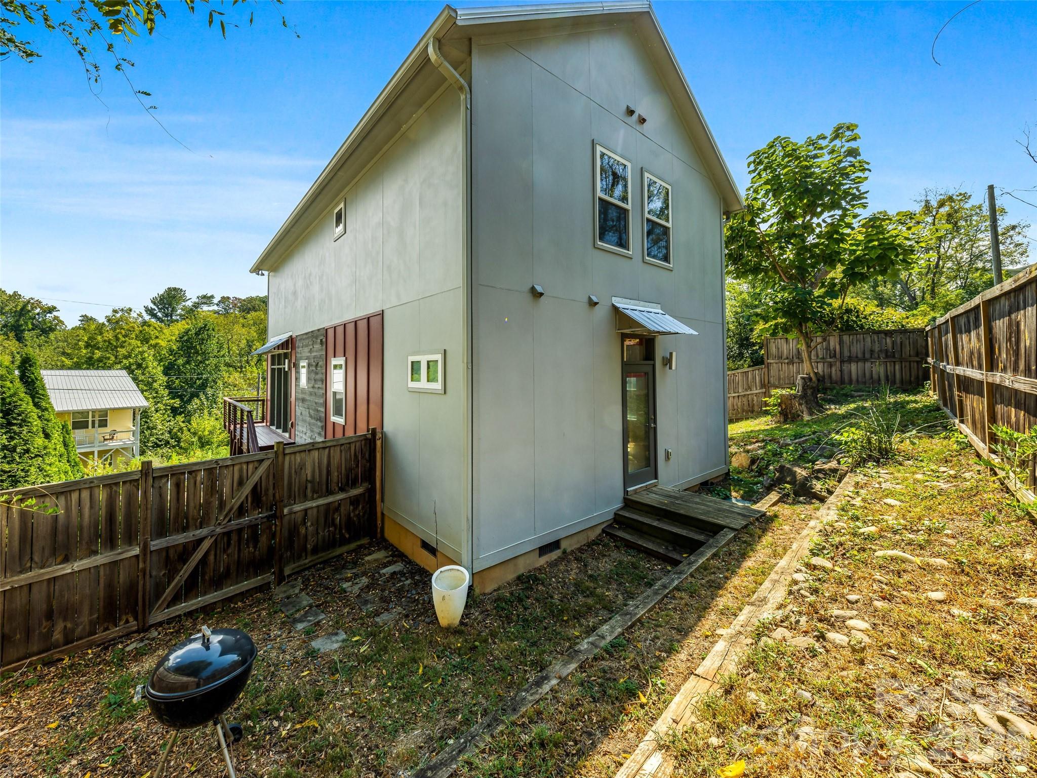 Single Family Residence at 26 Blalock Avenue, Asheville, photo 28 of 33