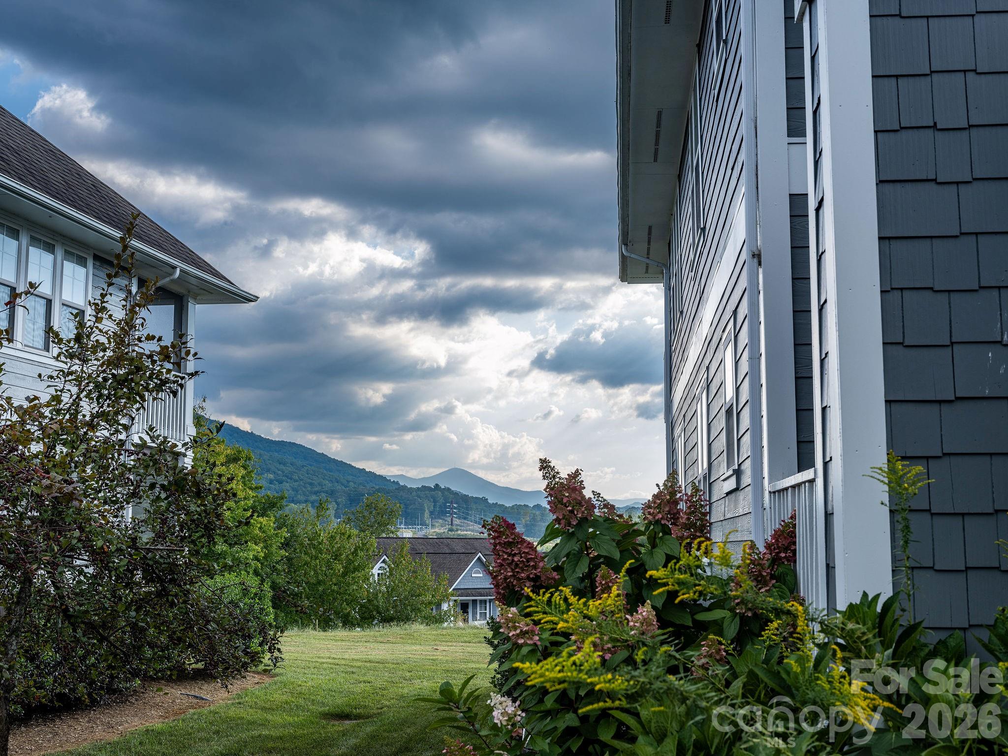 Check out those beautiful mountains! - 4702 Breakers Lane, Asheville