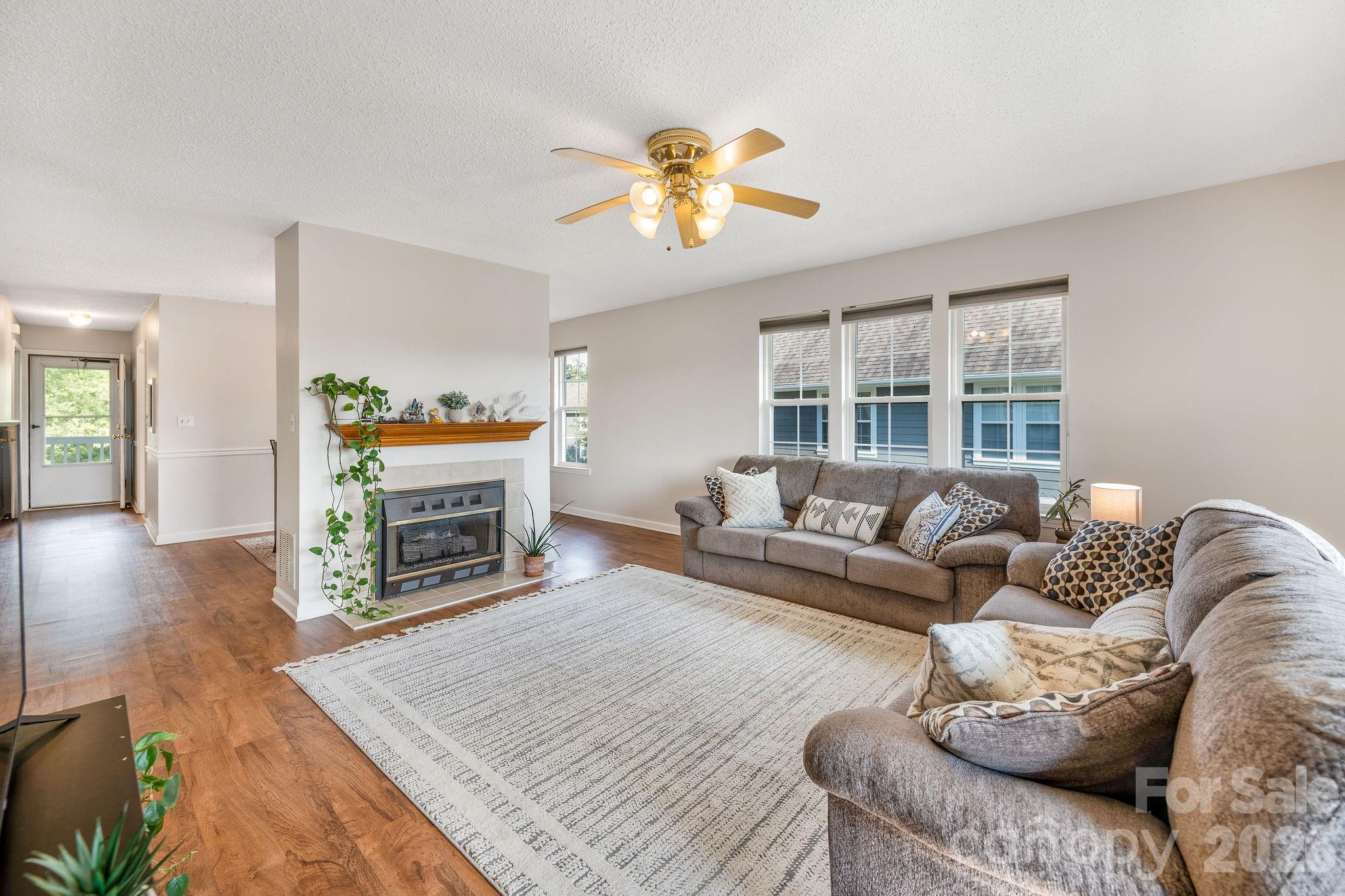 Condominium at 4702 Breakers Lane, Asheville, photo 15 of 37