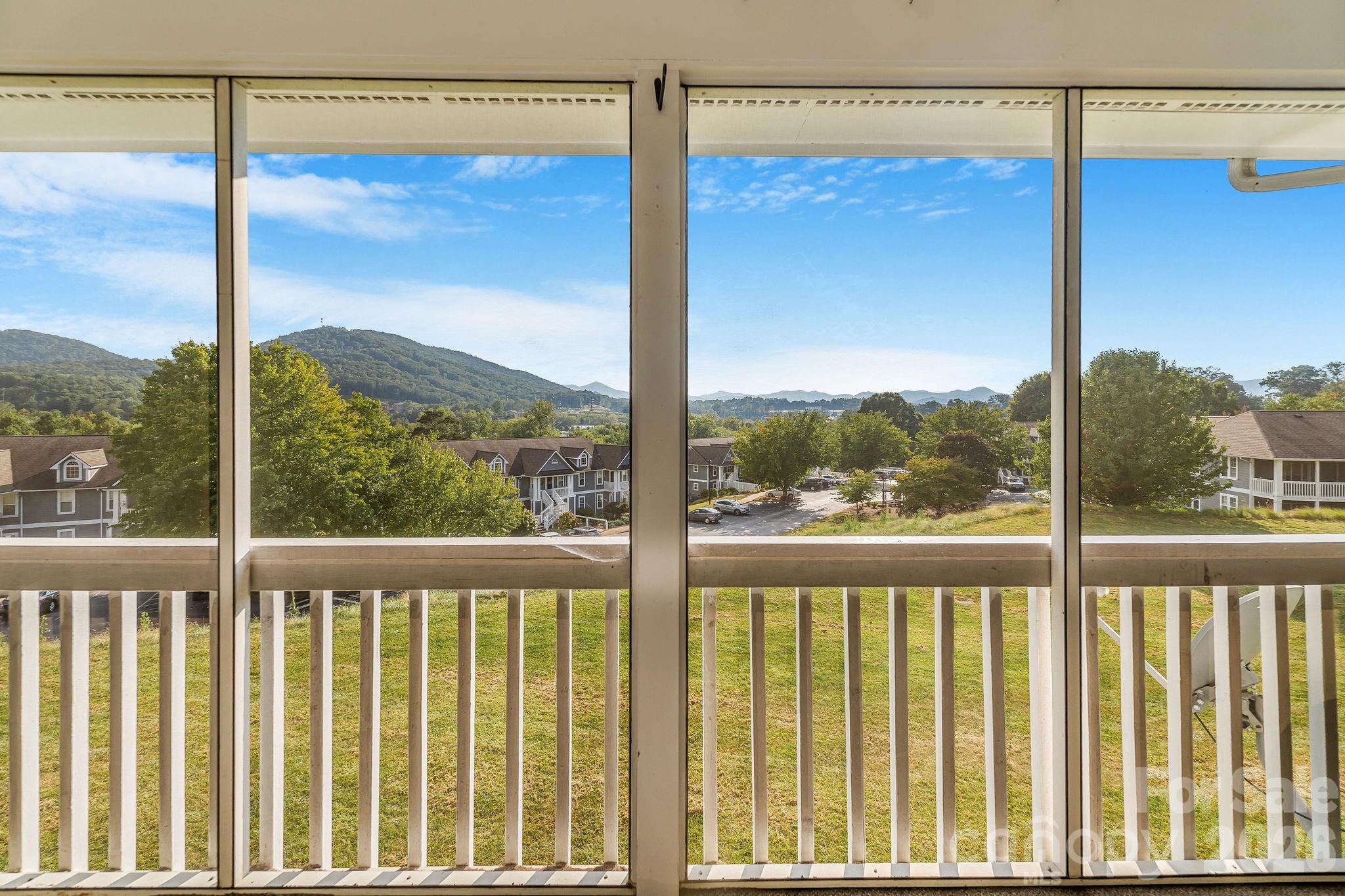 Condominium at 4702 Breakers Lane, Asheville, photo 20 of 37