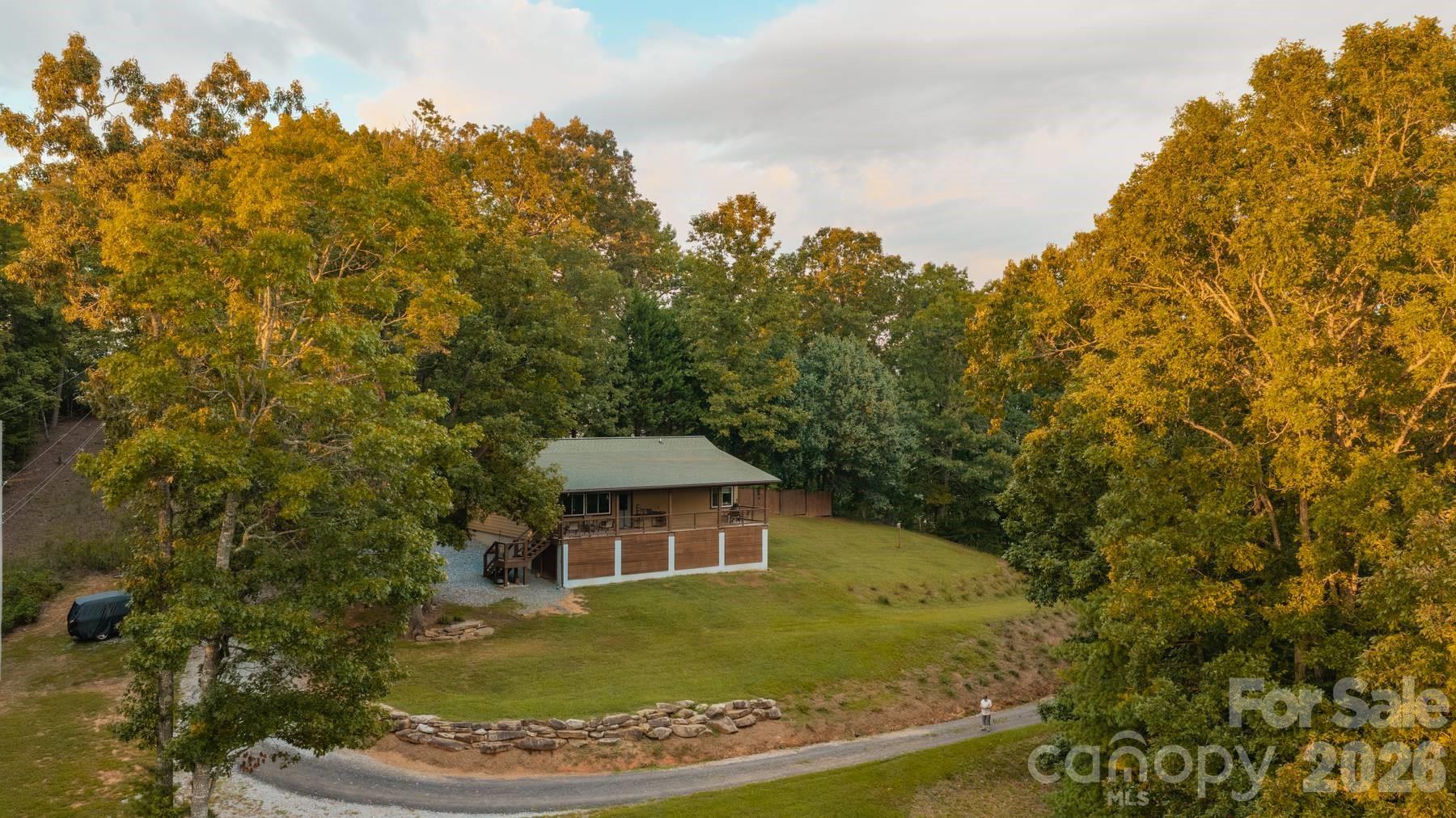 280 Green Oaks Road