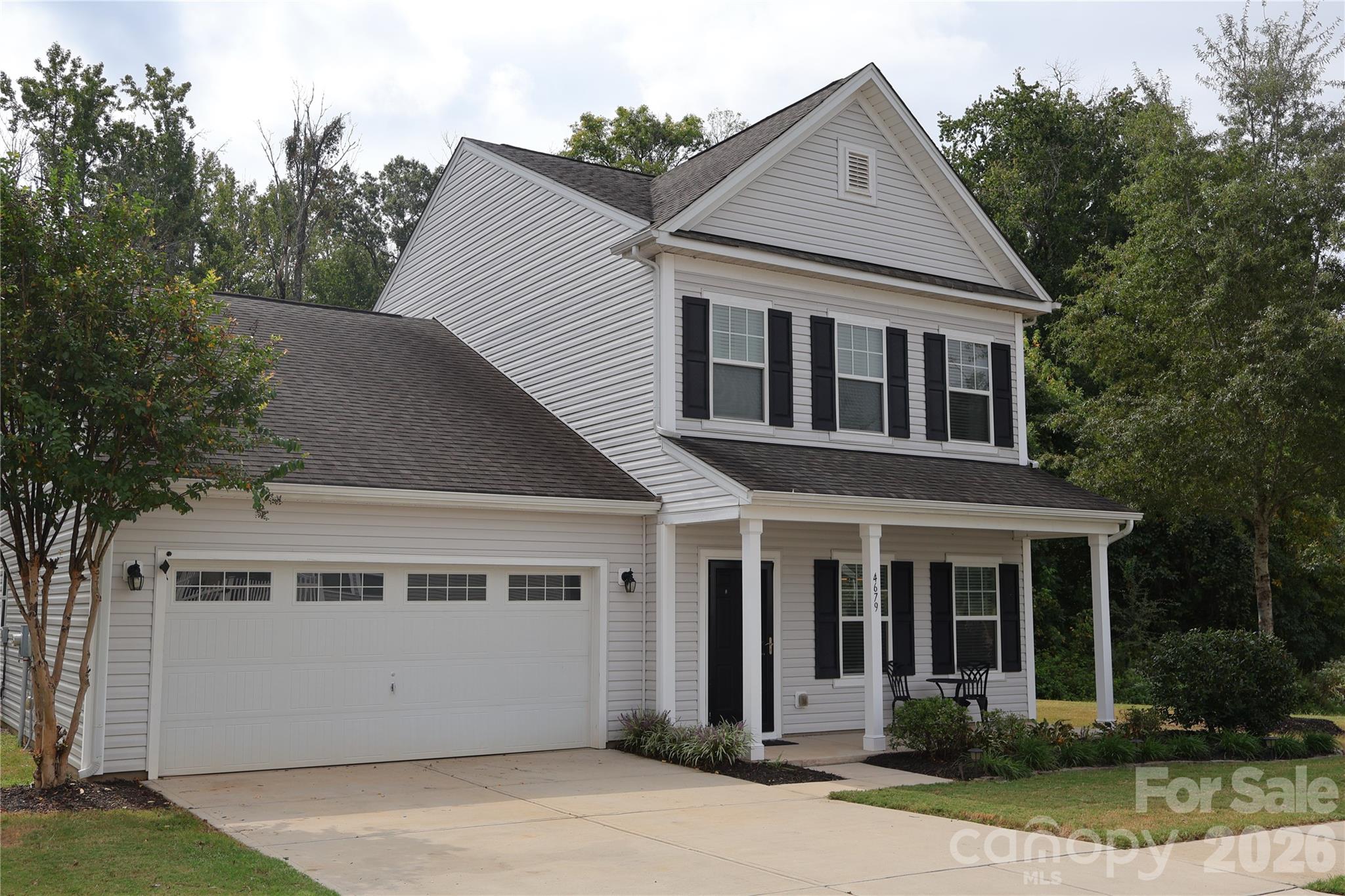 Single Family Residence at 4679 Yarrow Street, Rock Hill, photo 2 of 20